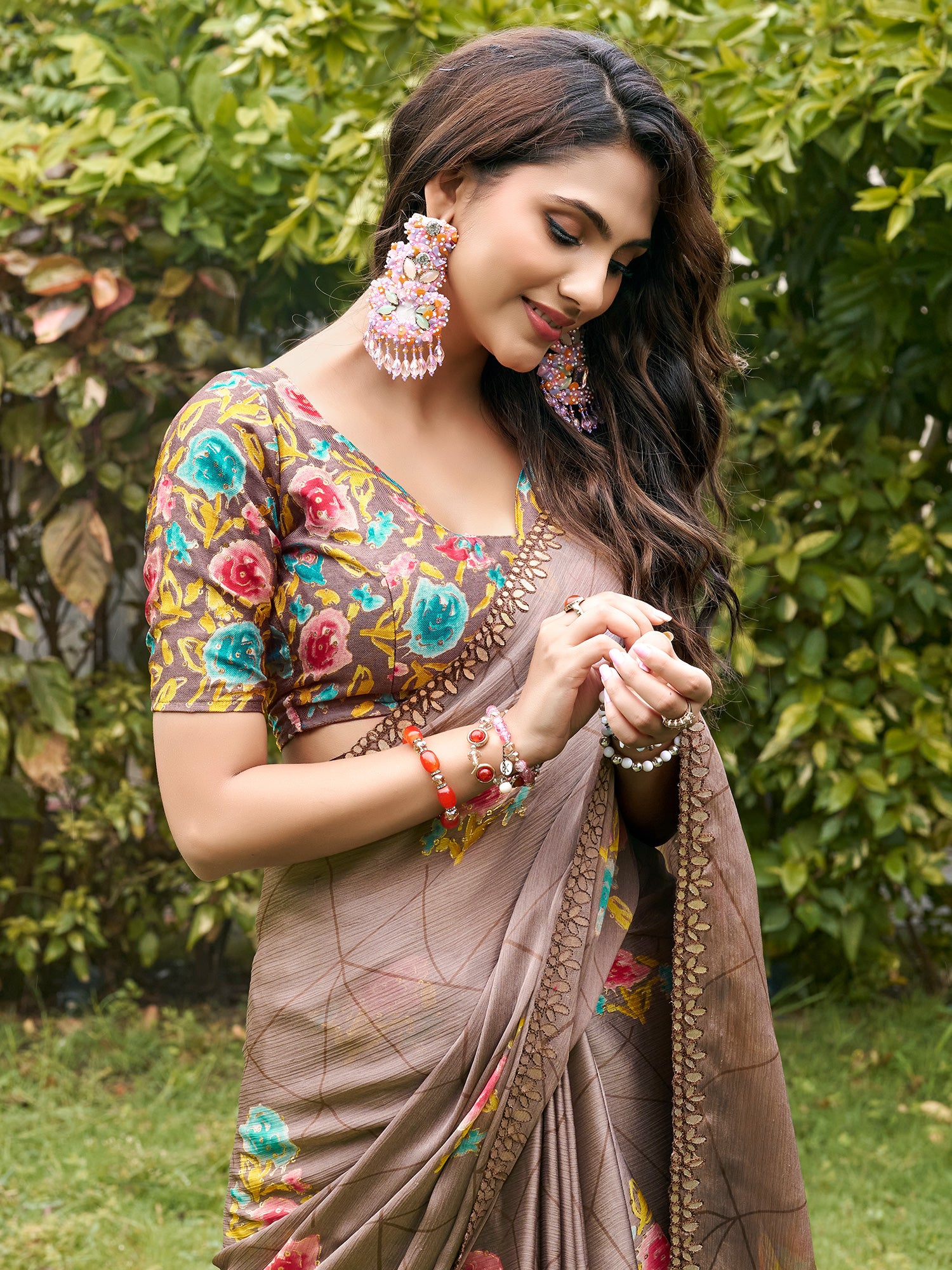 Light Brown Chiffon saree – detail view 2