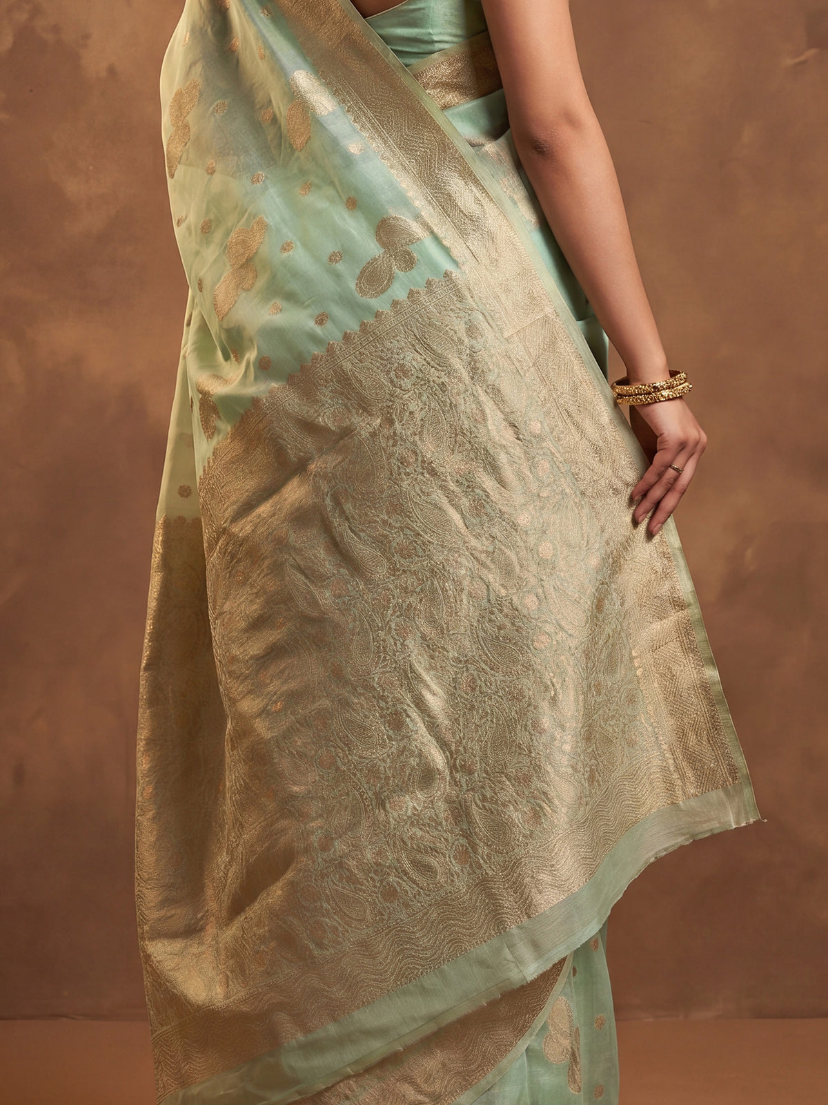 Mint Green Silk Blend saree – detail view 5