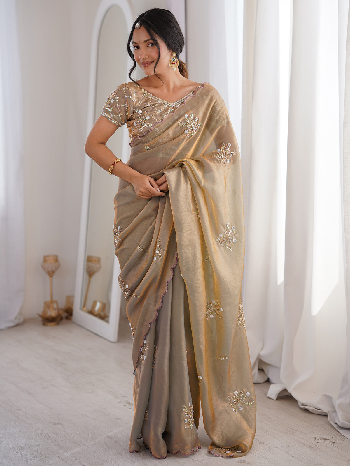 Metallic Satin saree – detail view 2
