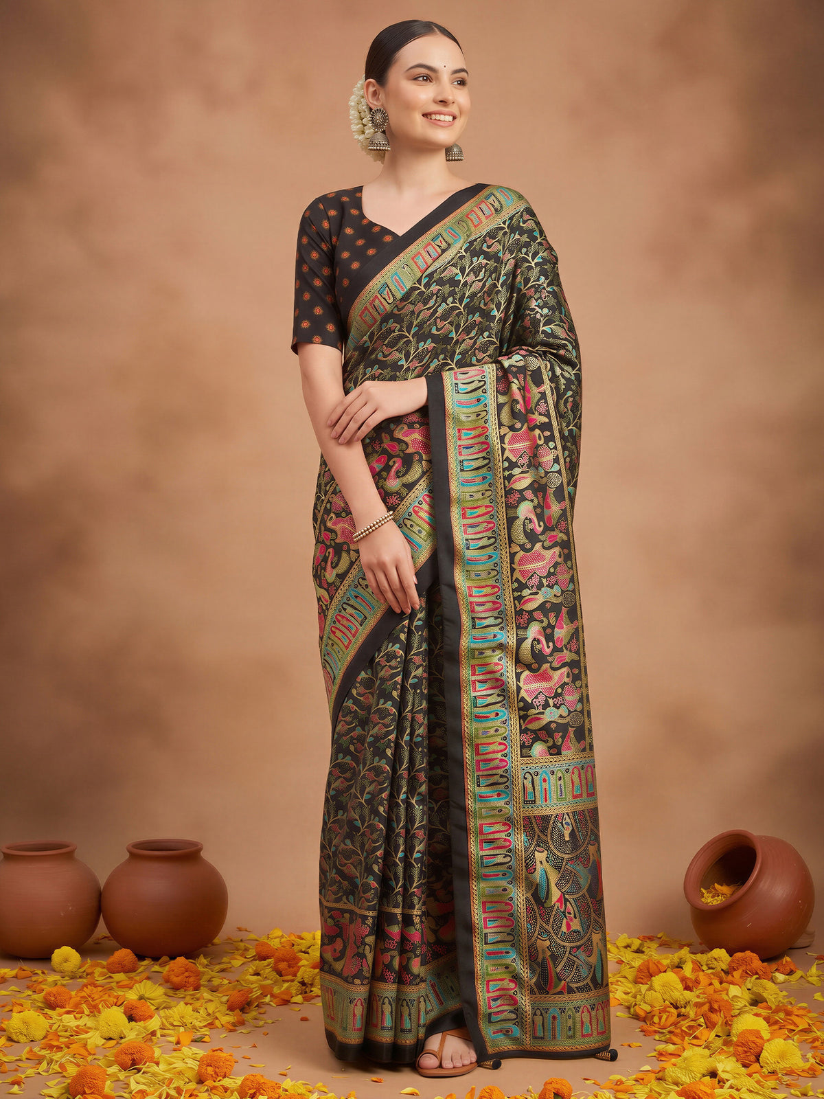 Black Silk Blend saree – detail view 3