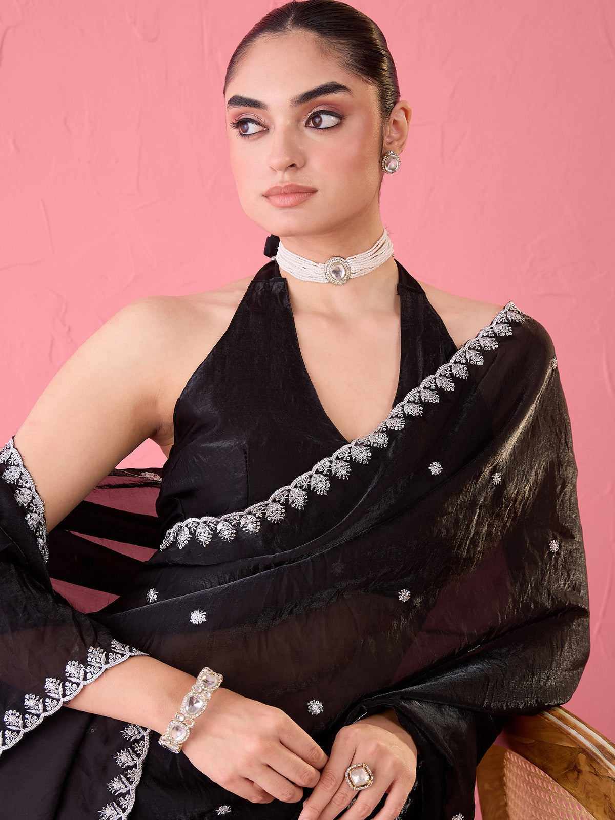 Black Paper Silk saree – detail view 3