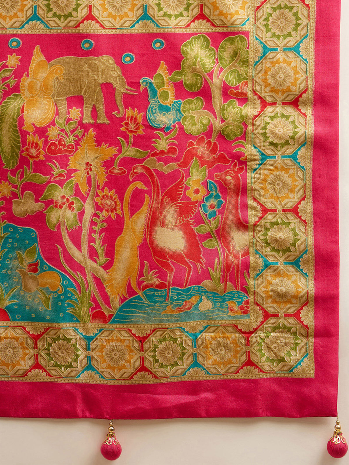 Pink Silk Blend saree – detail view 5