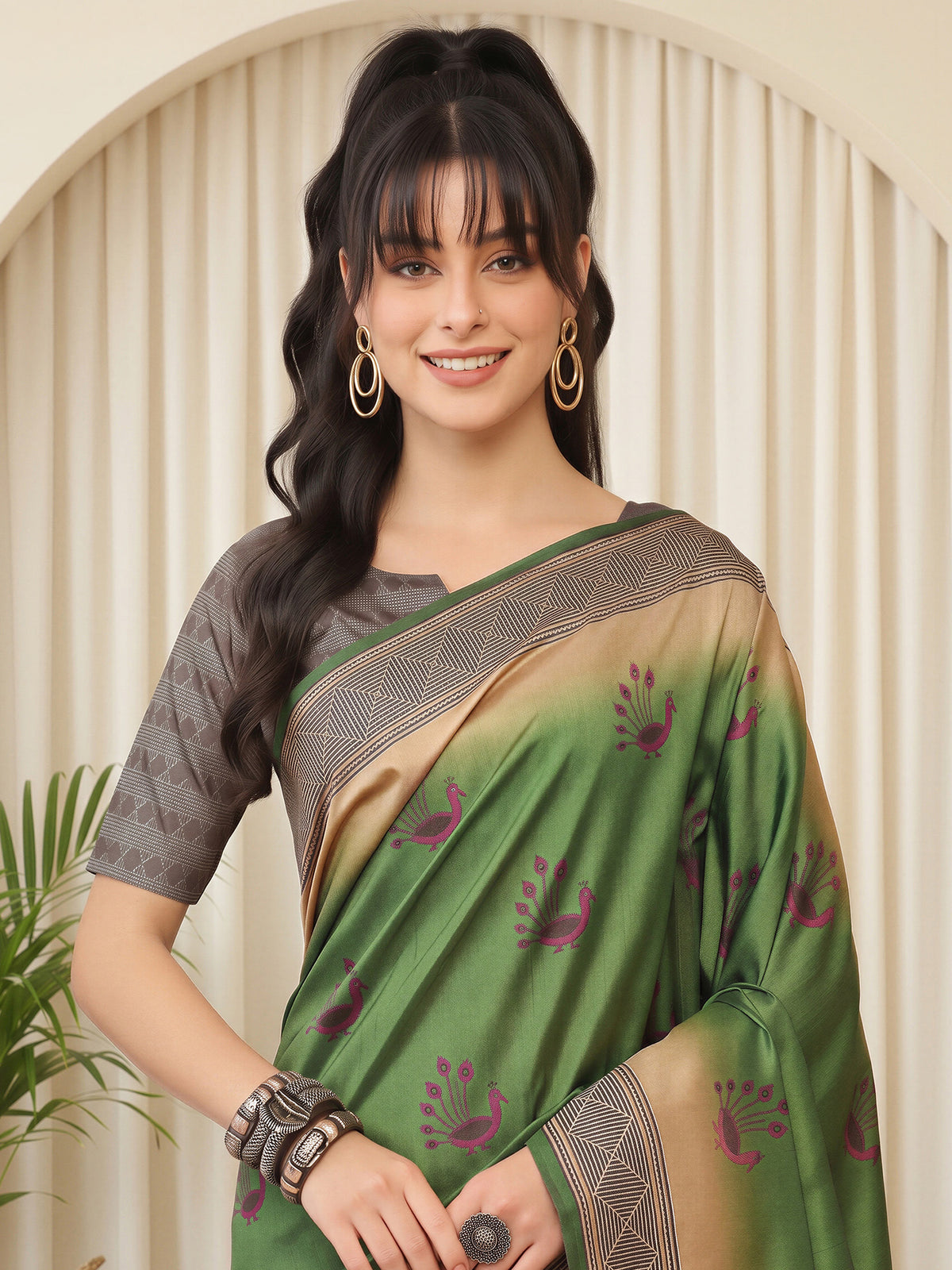 Green Silk Blend saree – detail view 4