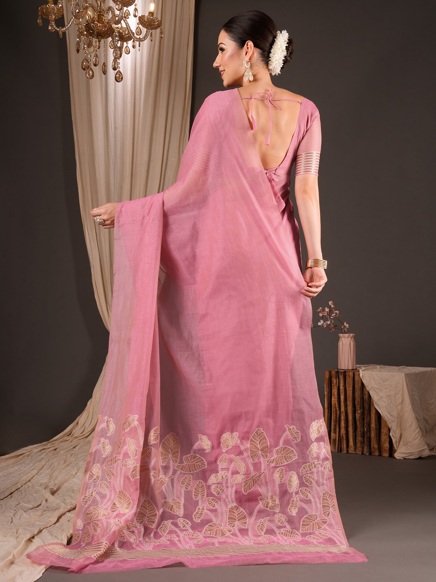 Pink Soft Silk saree – detail view 1