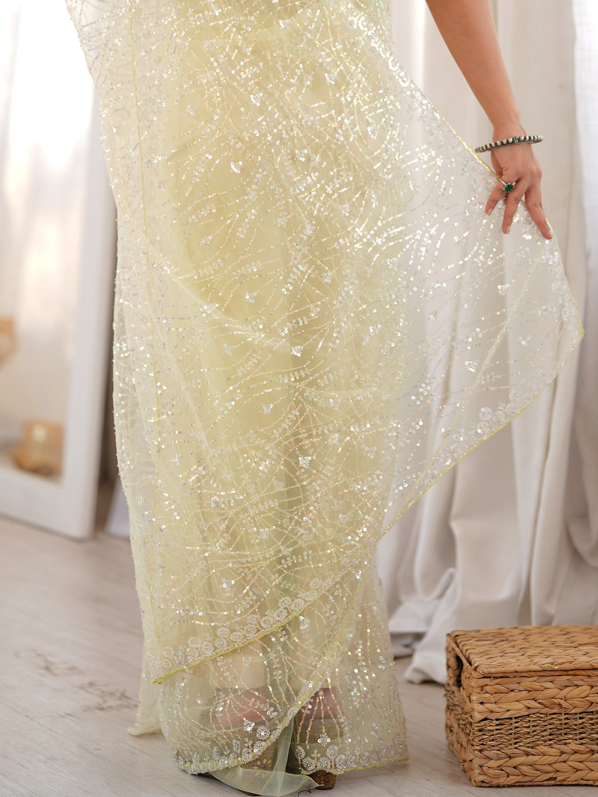 Light Green Net saree – detail view 5
