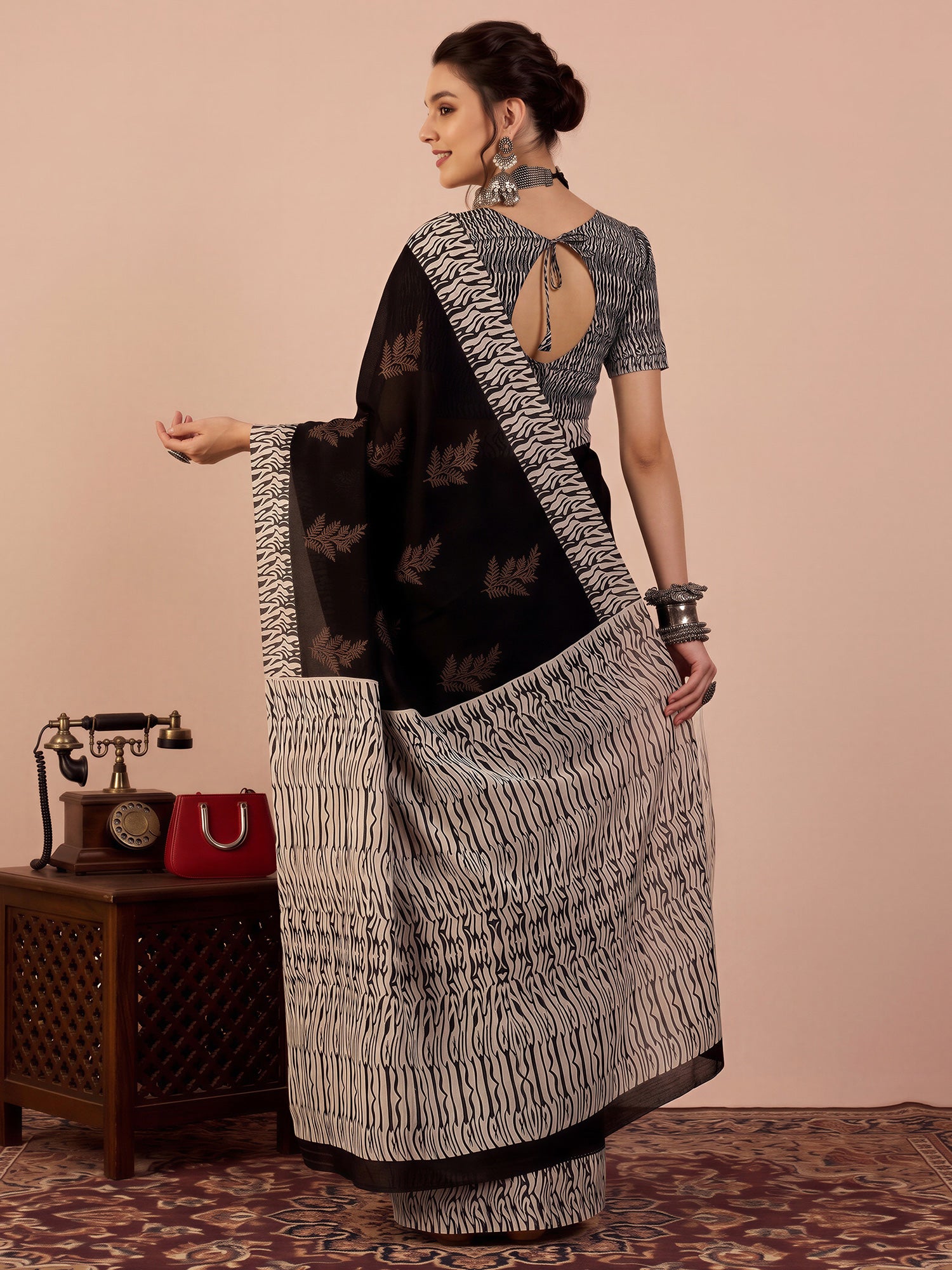 Black Bhagalpuri Silk saree – detail view 1