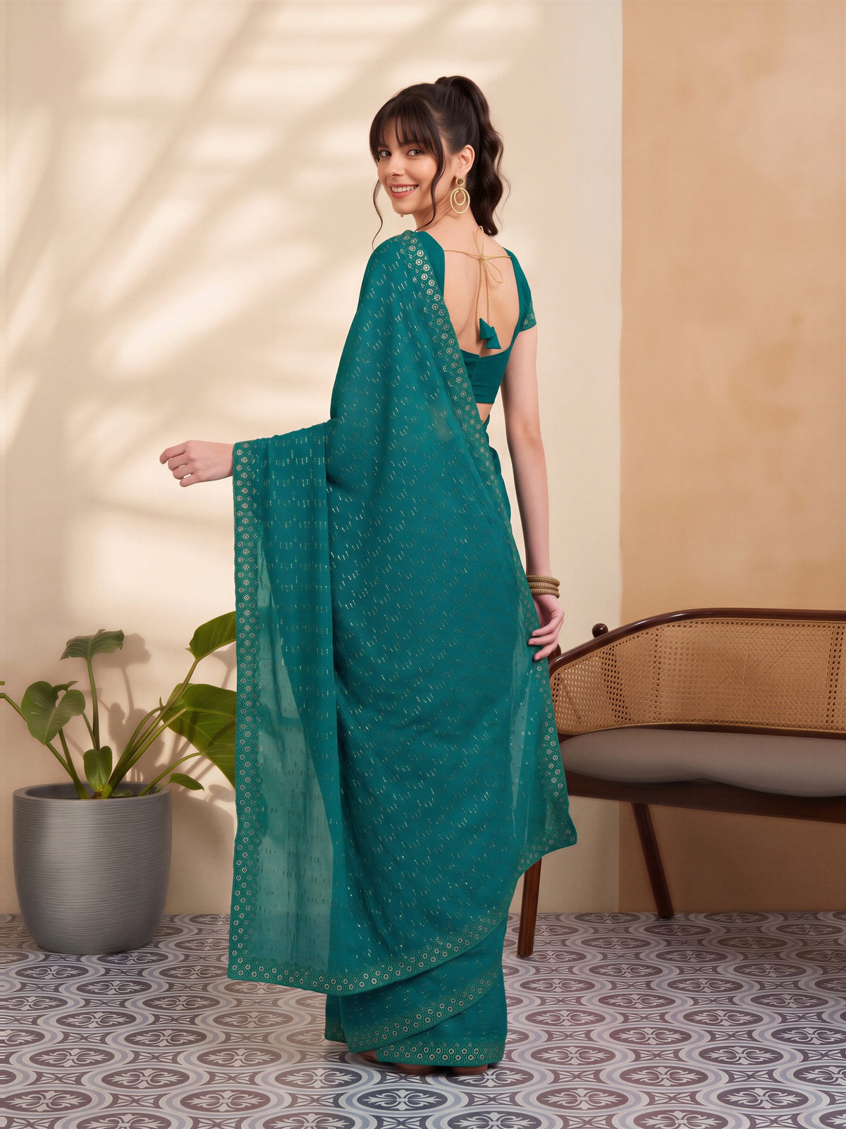 Teal Green Tissue saree – detail view 1