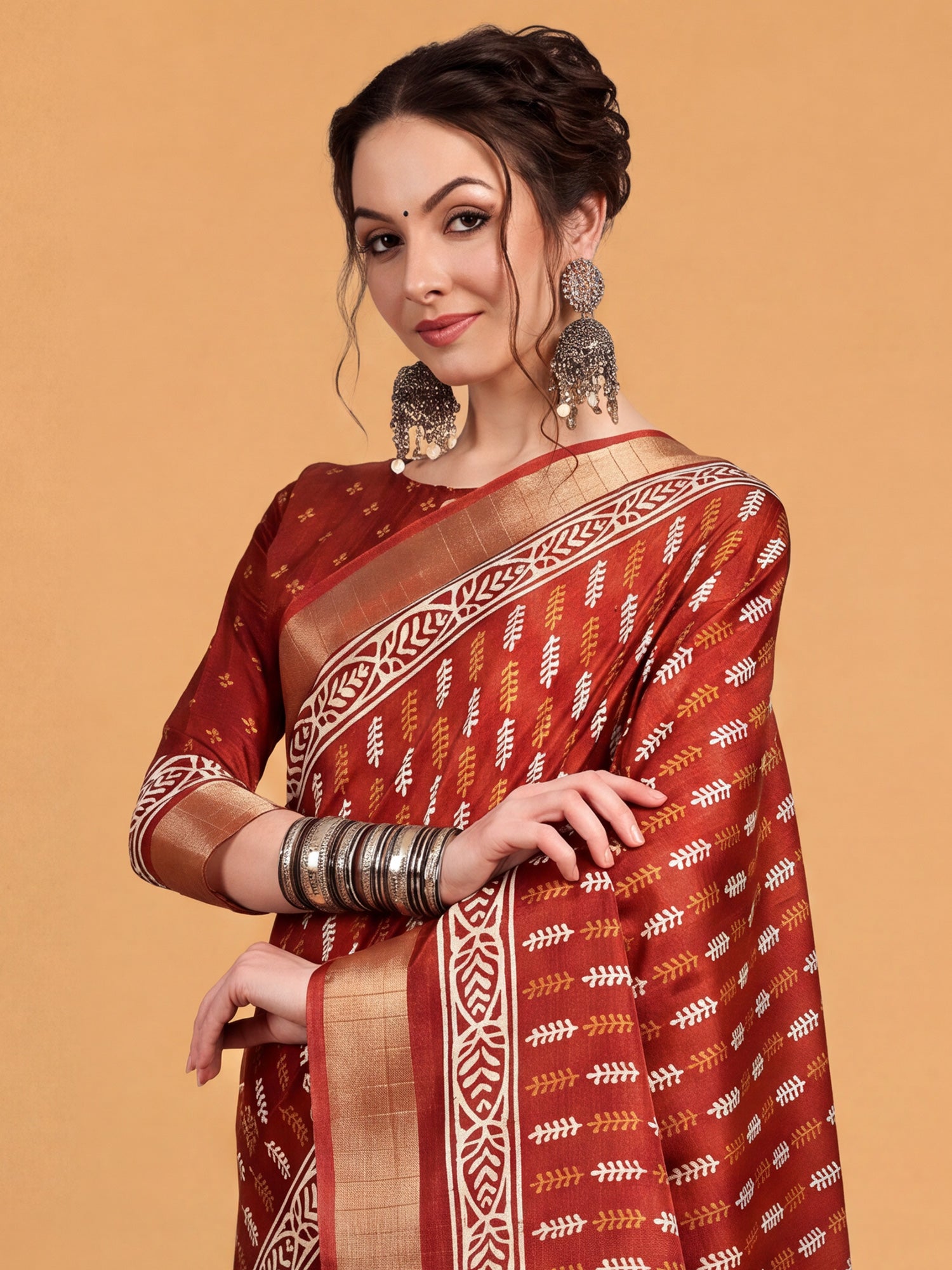 Rust Silk Blend saree – detail view 4