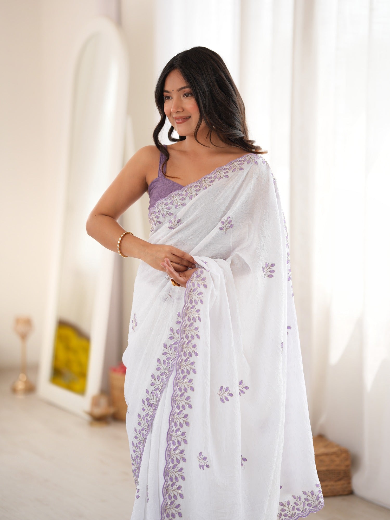 White Poly Georgette saree – detail view 3