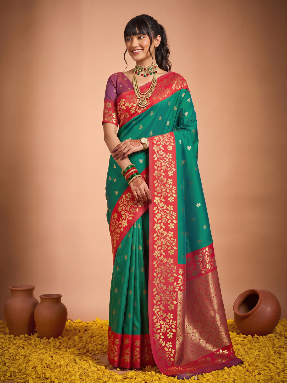 Green Cotton Blend saree – detail view 3