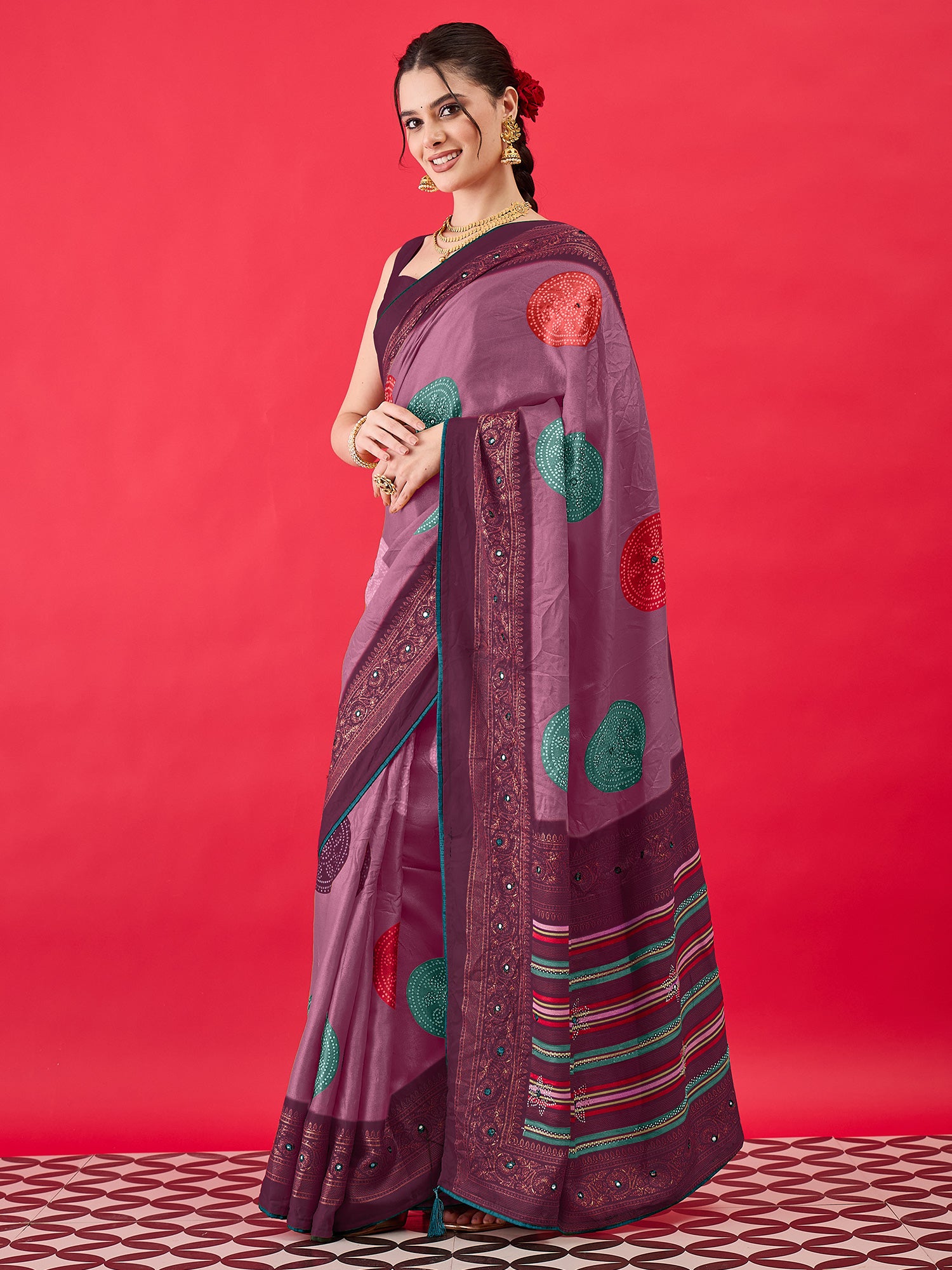 Mauve Georgette saree – detail view 2