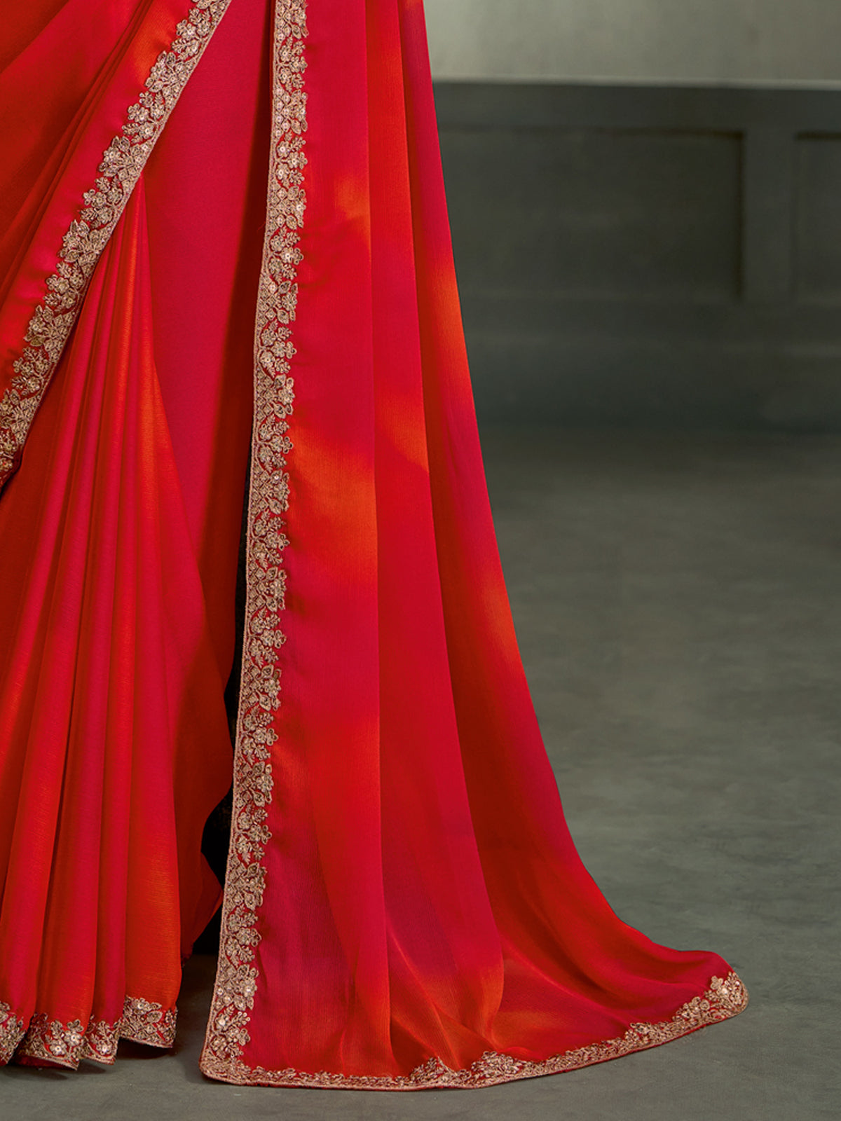 Red Chiffon saree – detail view 4