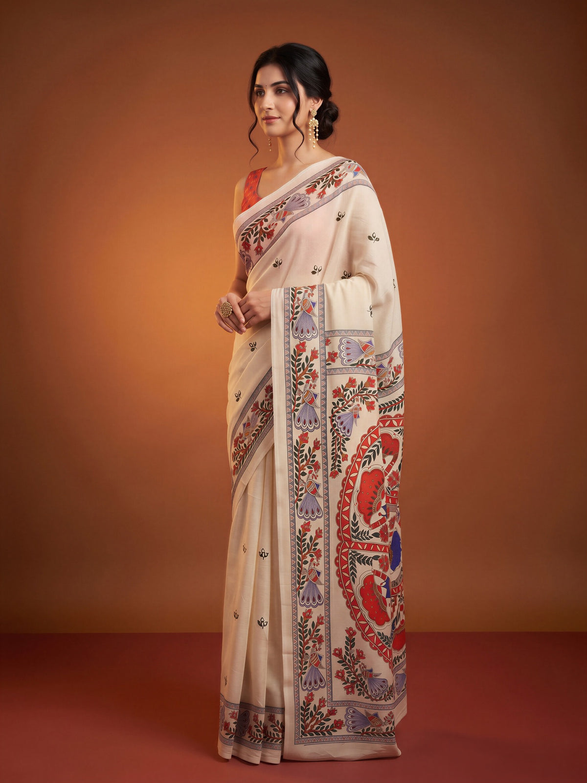 Off White Chinnon saree – detail view 2