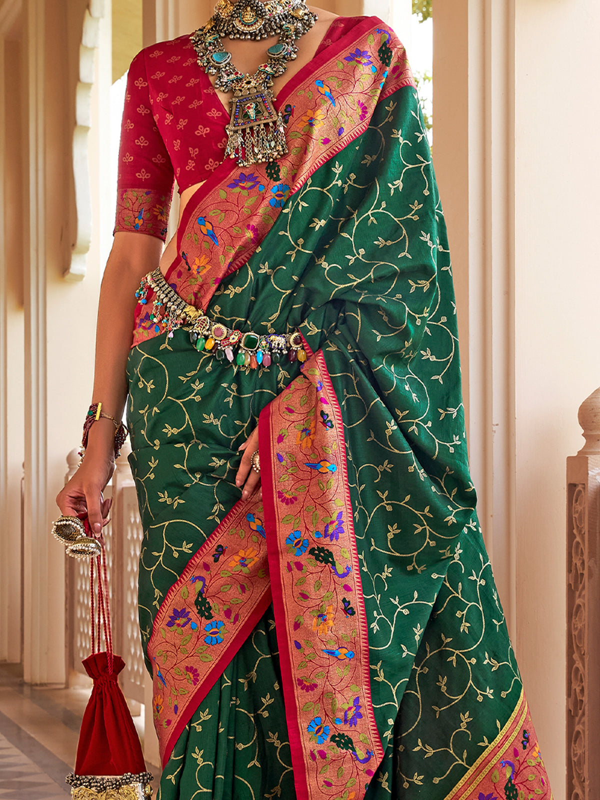 Green Silk Blend saree – detail view 2