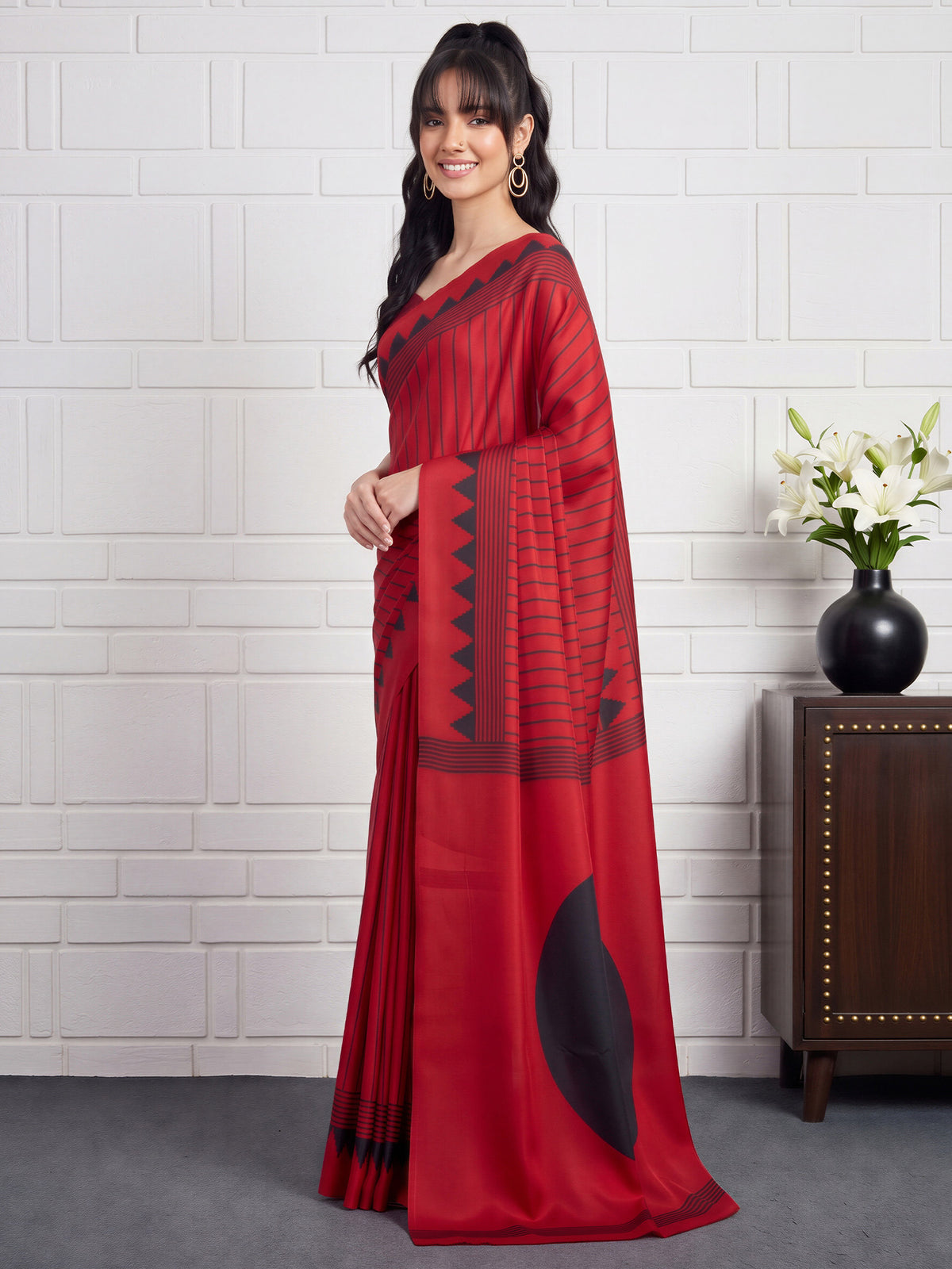 Red Satin saree – detail view 2