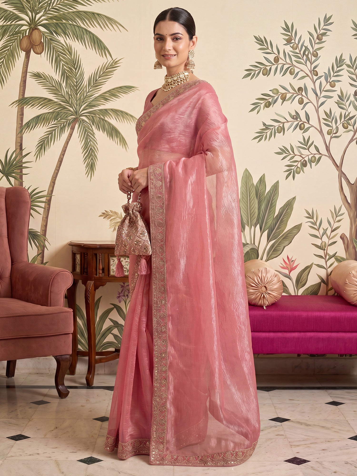 Pink Net saree – detail view 2