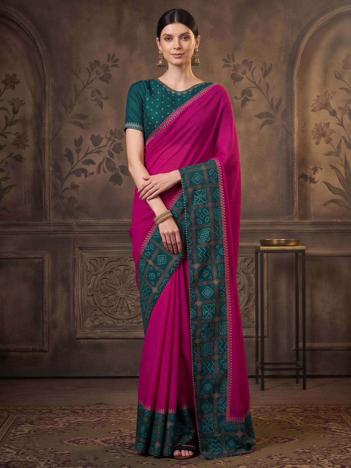 Magenta Vichitra Silk saree – detail view 3