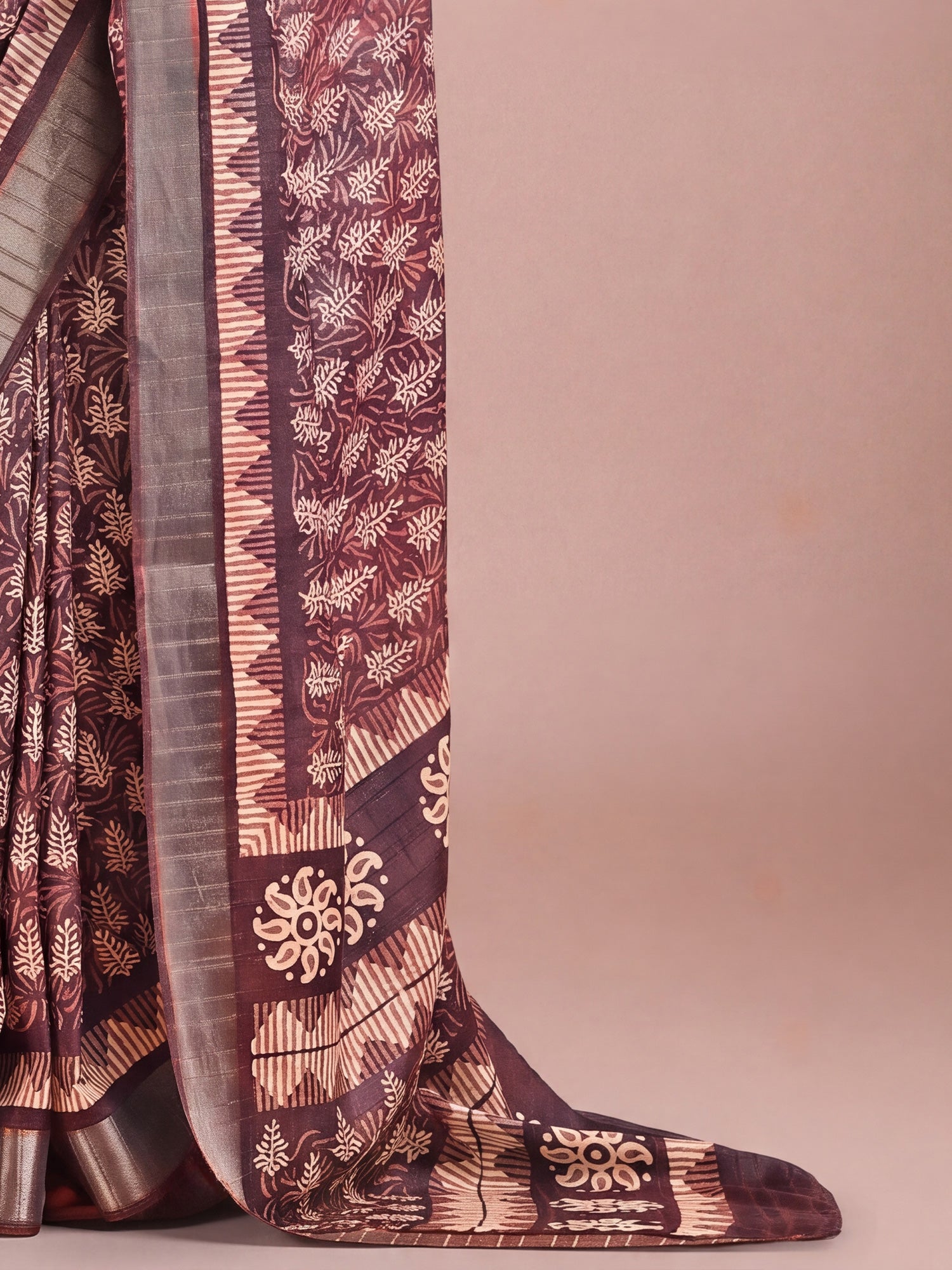 Burgundy Cotton Silk saree – detail view 5