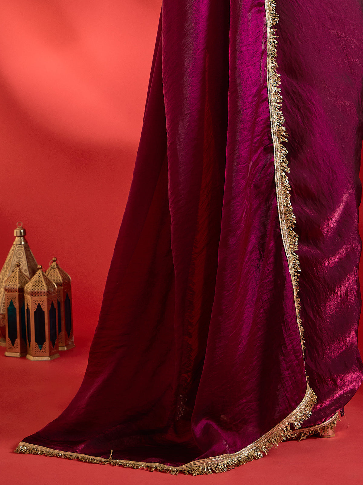 Wine Satin saree – detail view 5