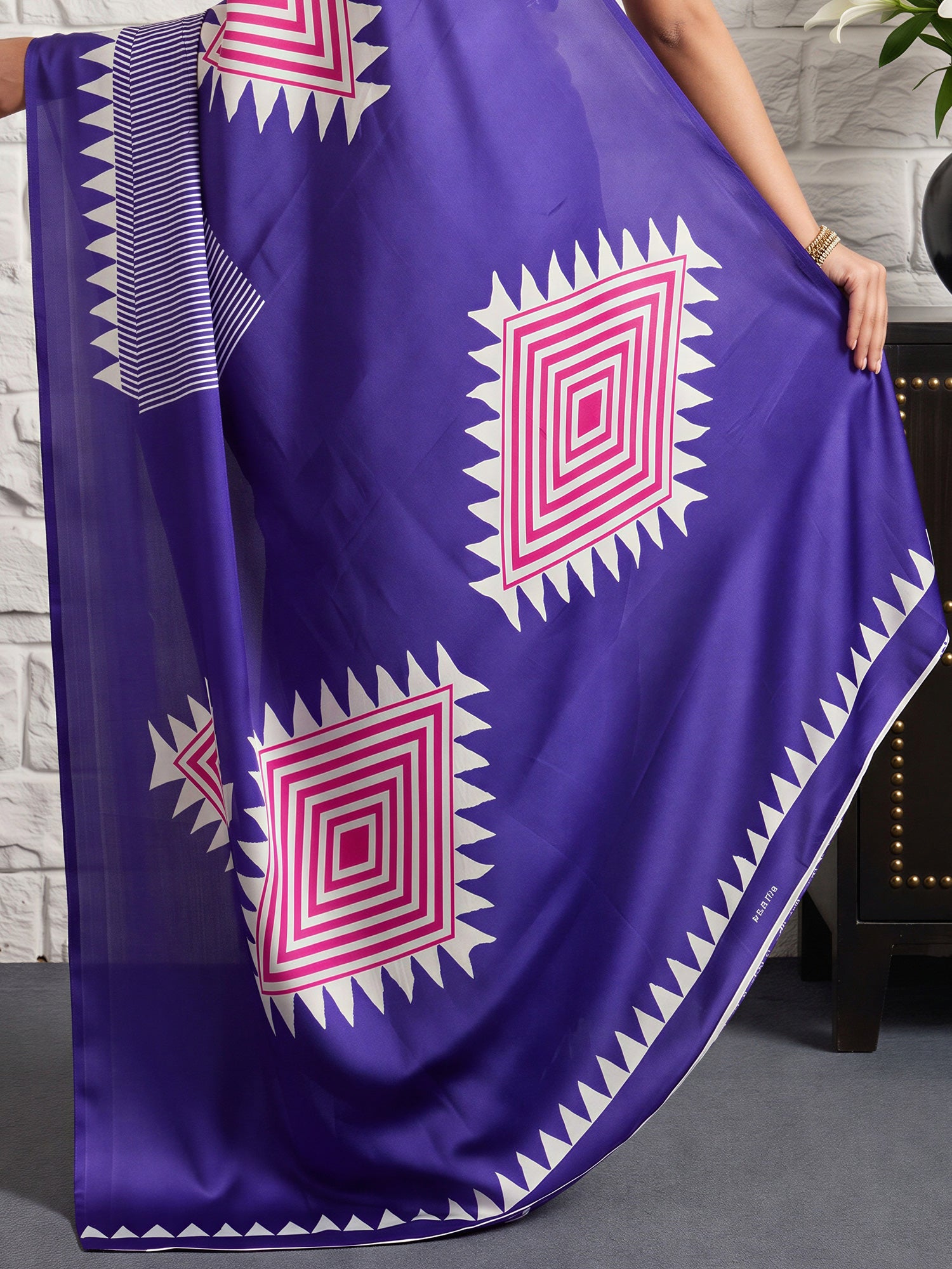 Violet Satin Silk saree – detail view 5