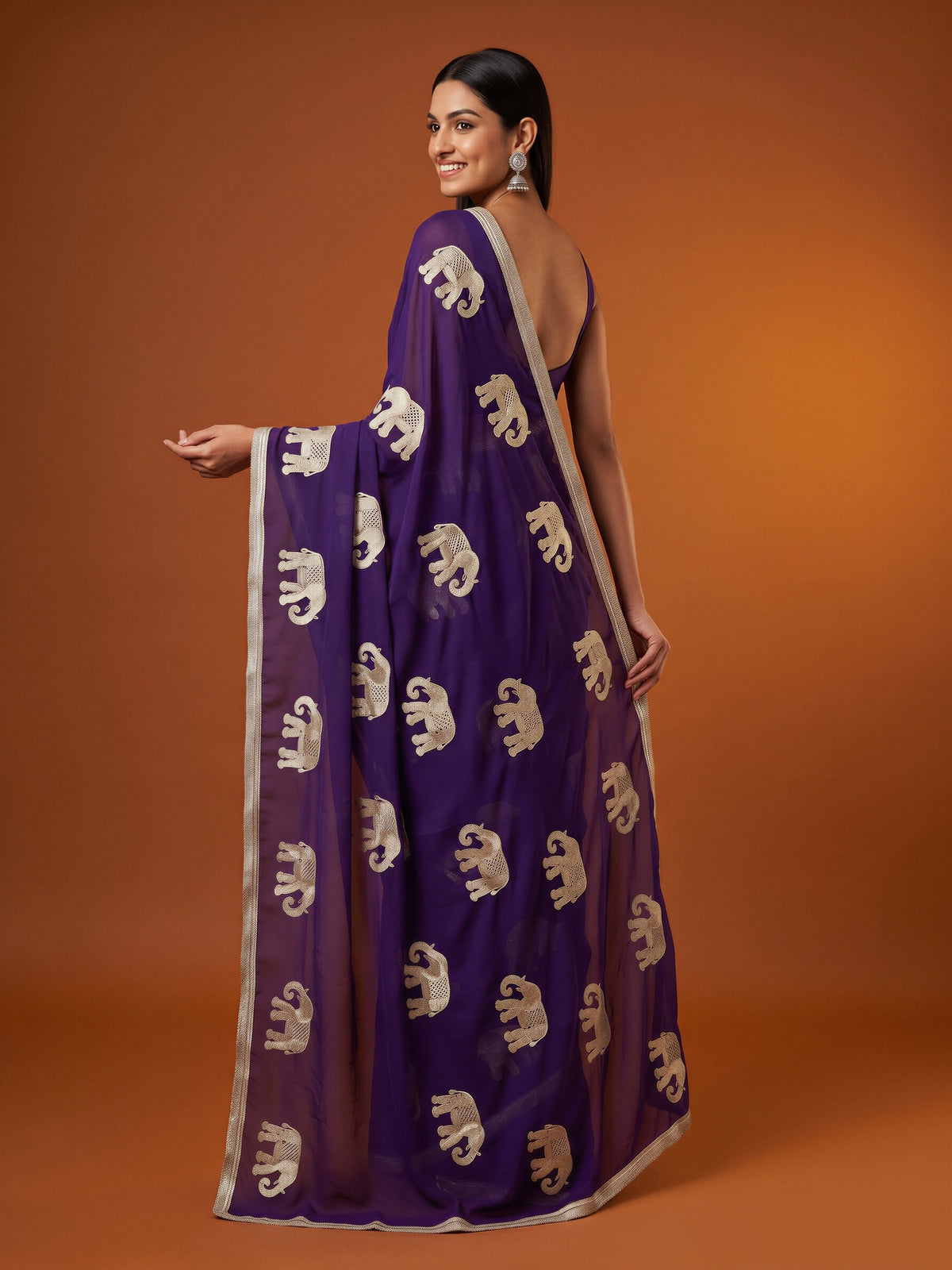 Purple Georgette saree – detail view 1