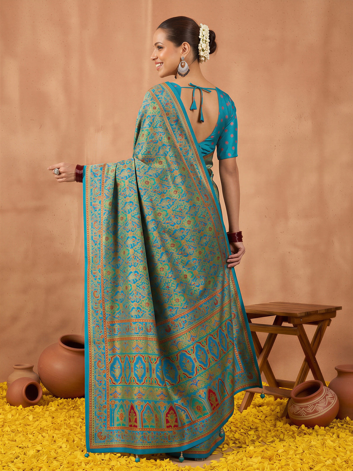 Teal Blue Silk Blend saree – detail view 1