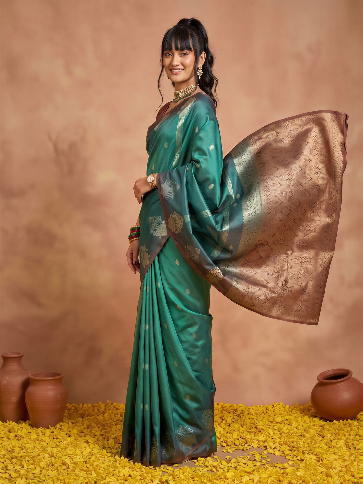 Teal Green Cotton Blend saree – detail view 2