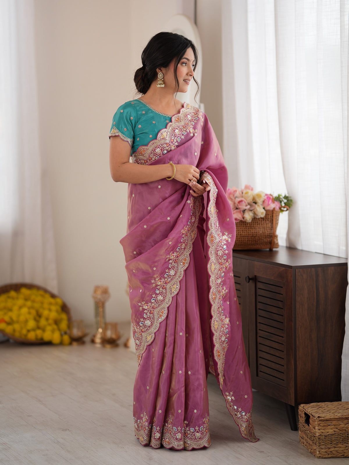 Mauve Satin saree – detail view 1