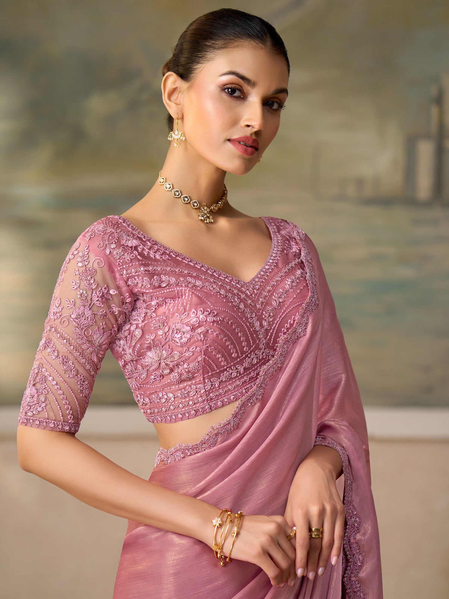 Pink Chiffon saree – detail view 1