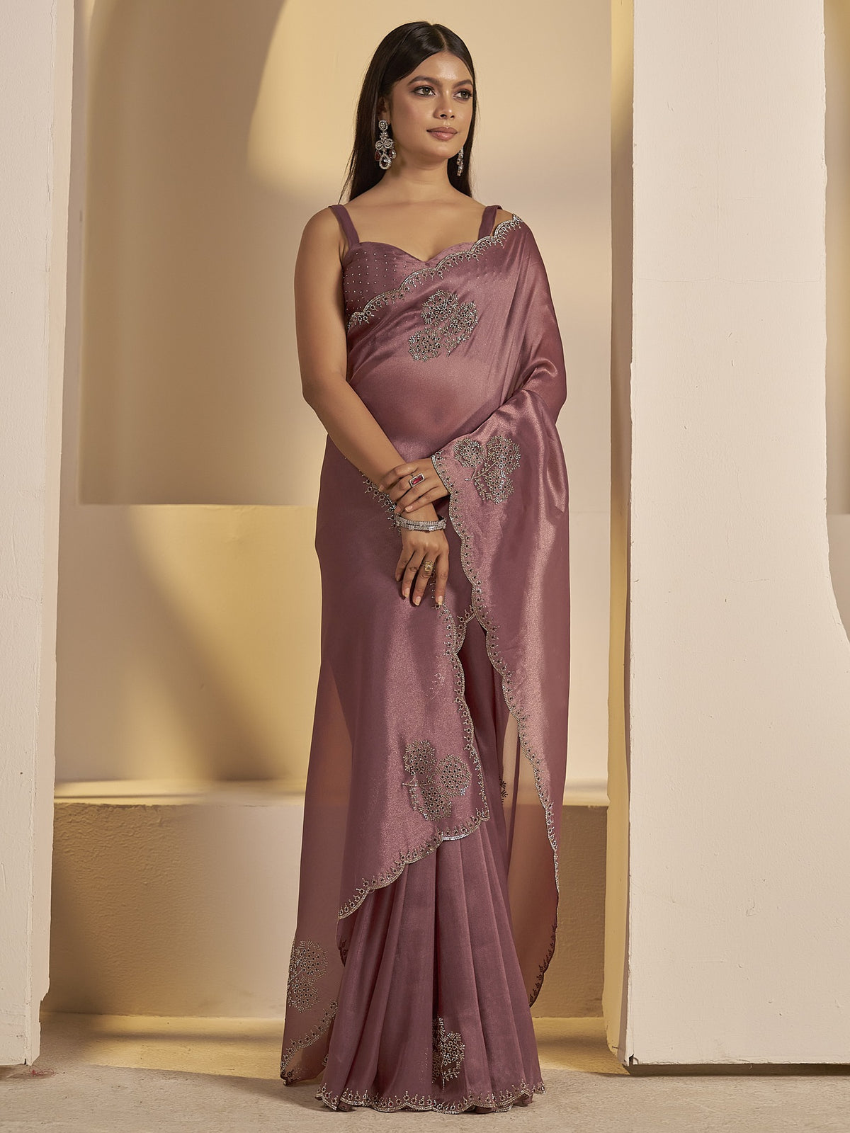 Mauve organza saree view 3