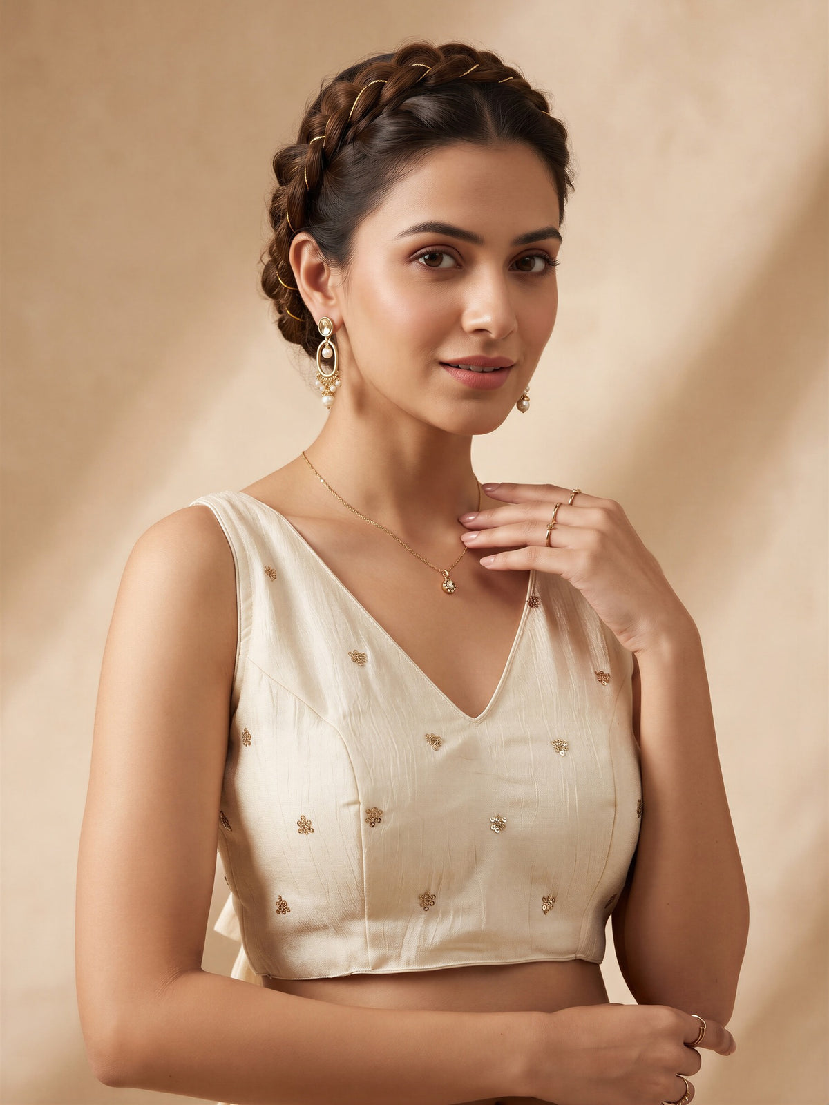 Off White sequin embellished vichitra silk sleeveless readymade saree blouse with v neck