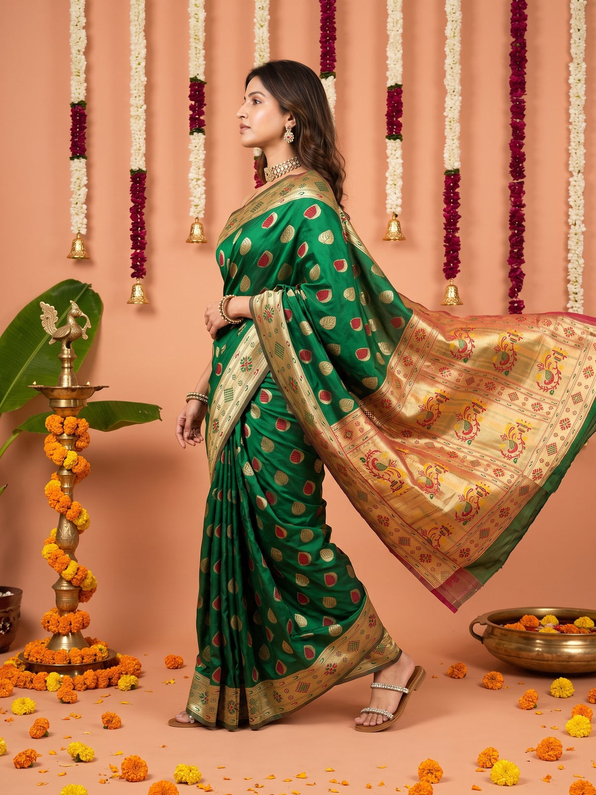 Green Silk Blend saree – detail view 3