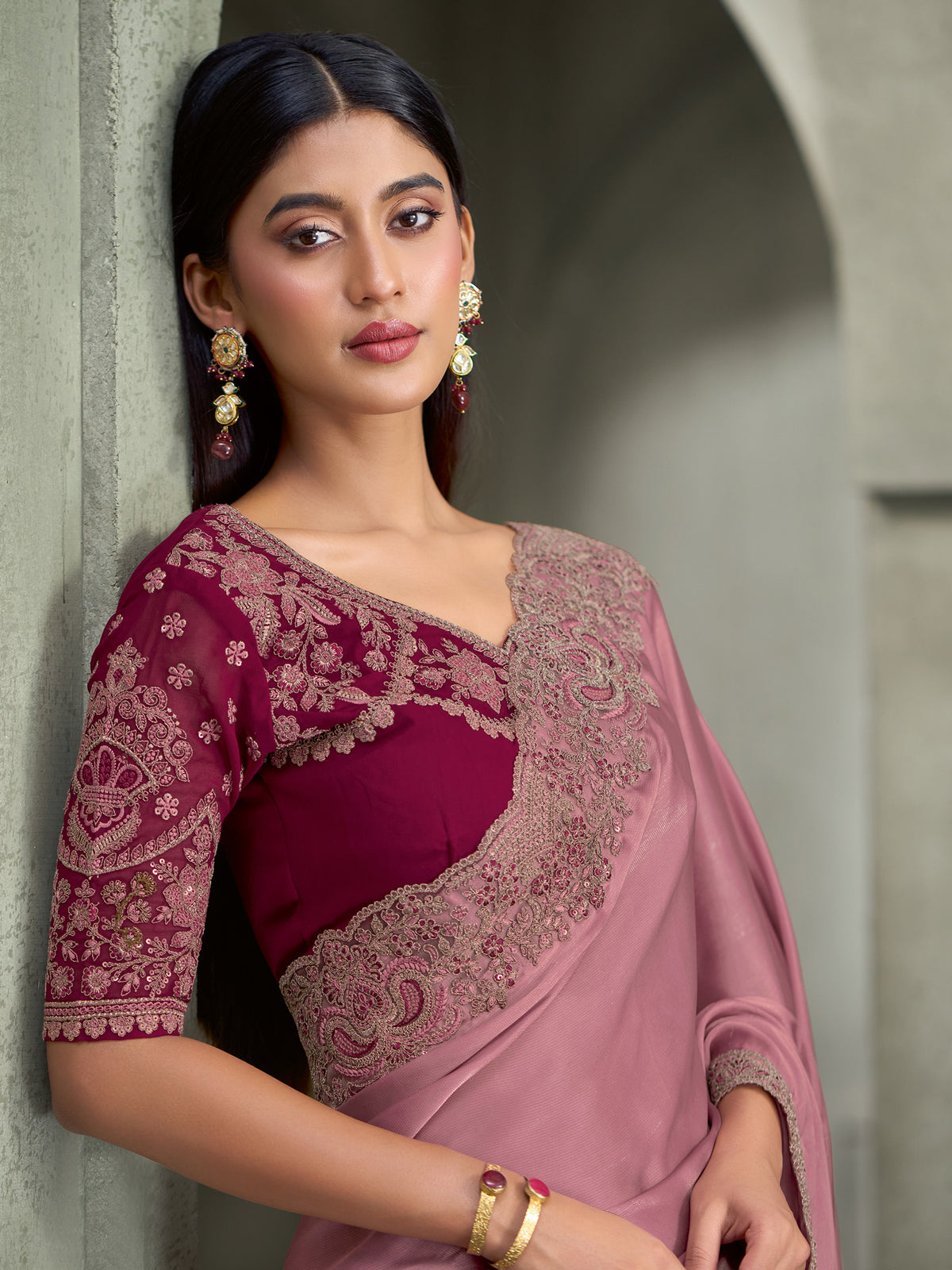 Mauve Georgette saree – detail view 1