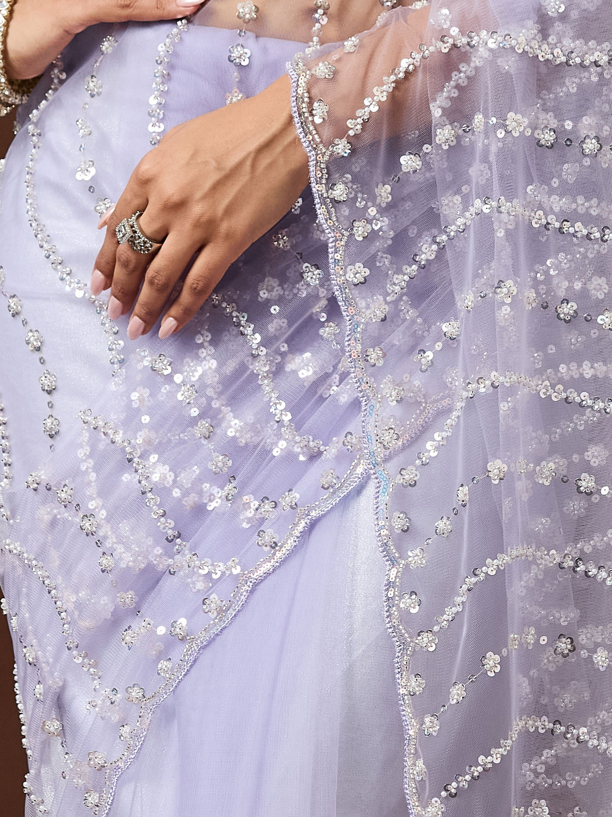 Lavender Net saree – detail view 1