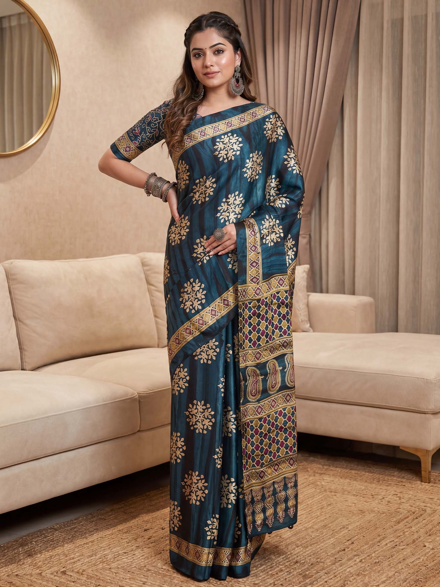 Teal Blue Pure Crepe saree – detail view 3