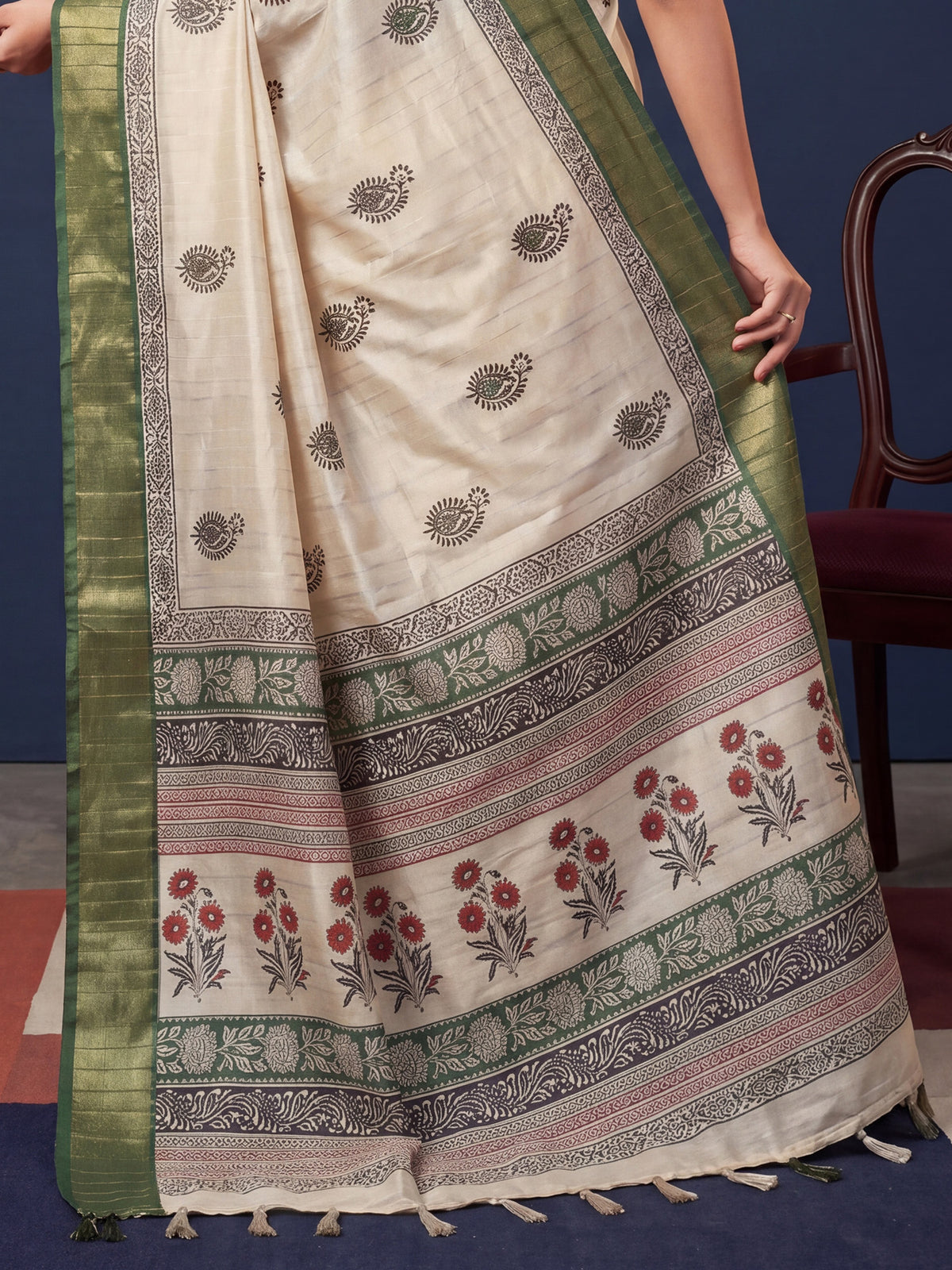Green Cotton Silk saree – detail view 5