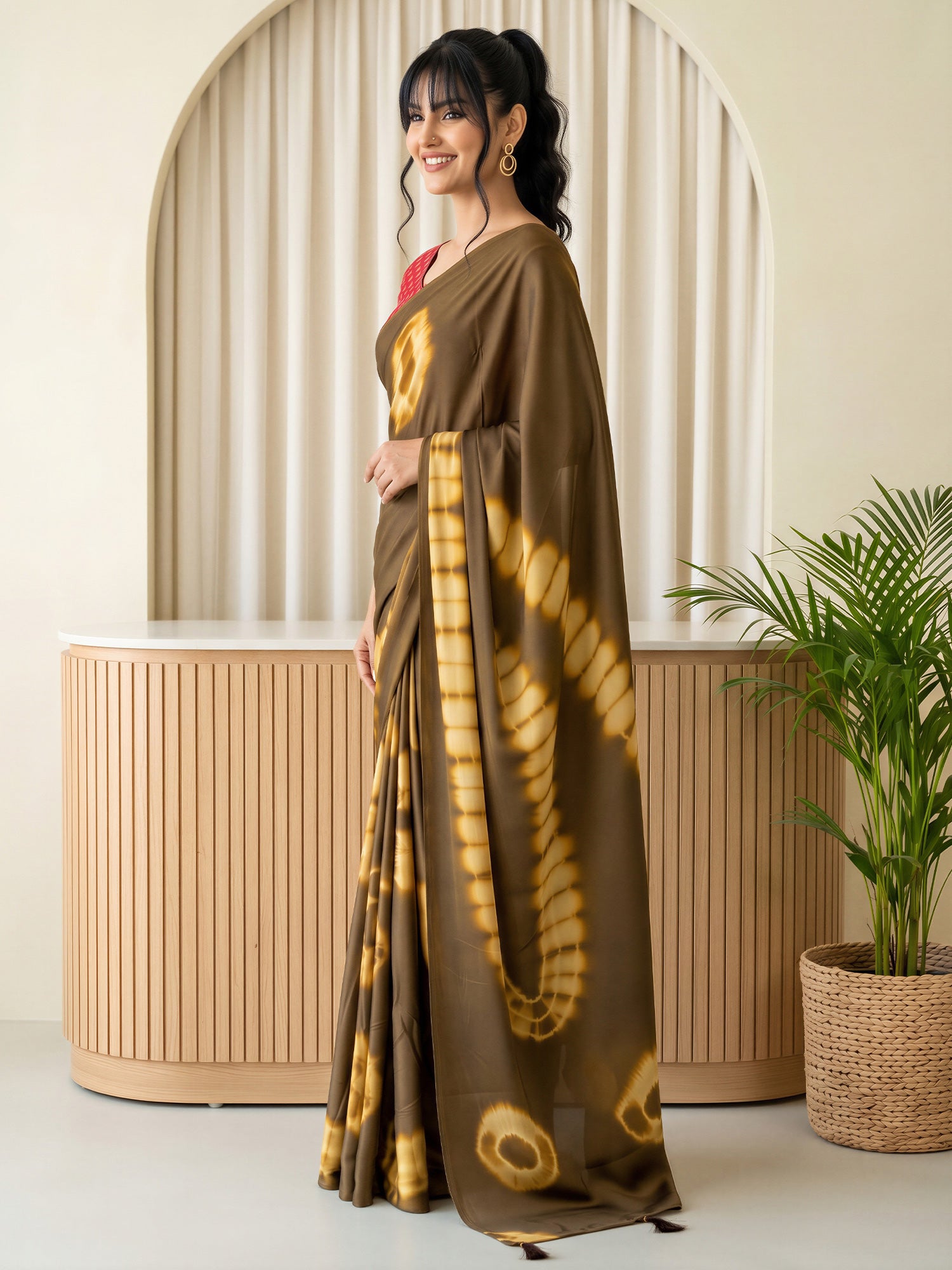 Brown Satin Silk saree – detail view 2