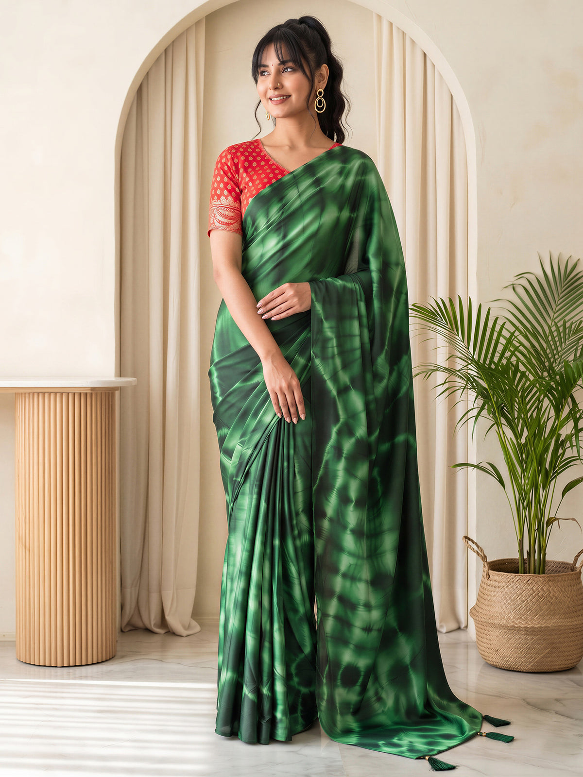 Green Satin Silk saree – detail view 3