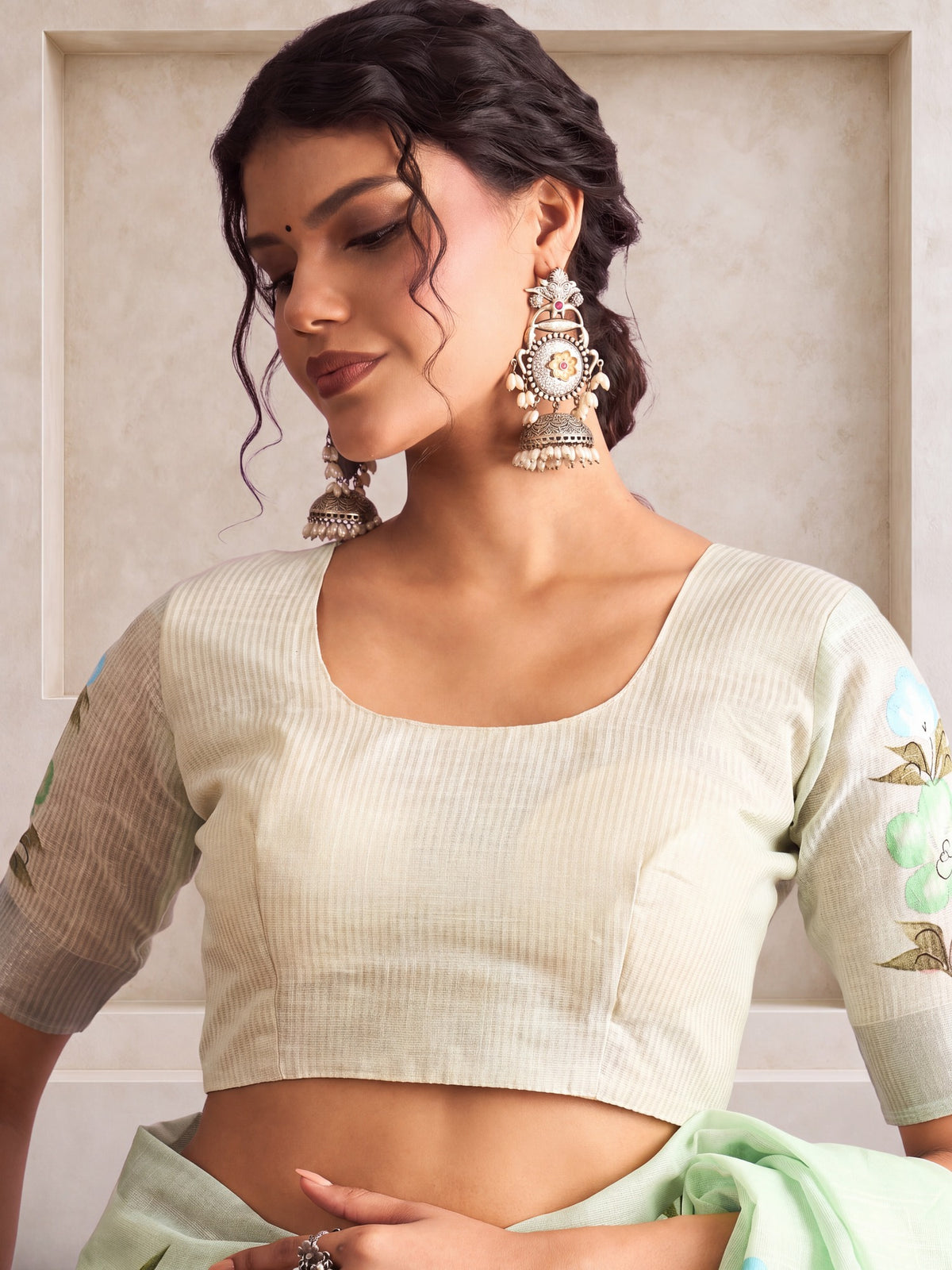 Turquoise Linen saree – detail view 4