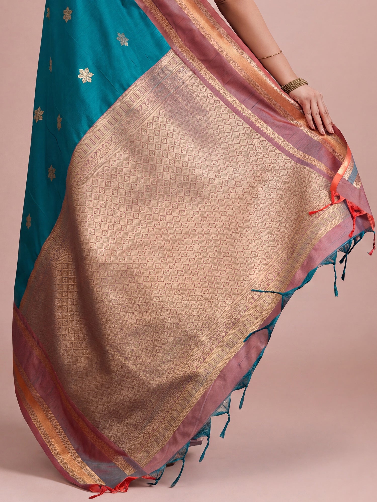 Teal Blue Tussar Silk saree – detail view 5