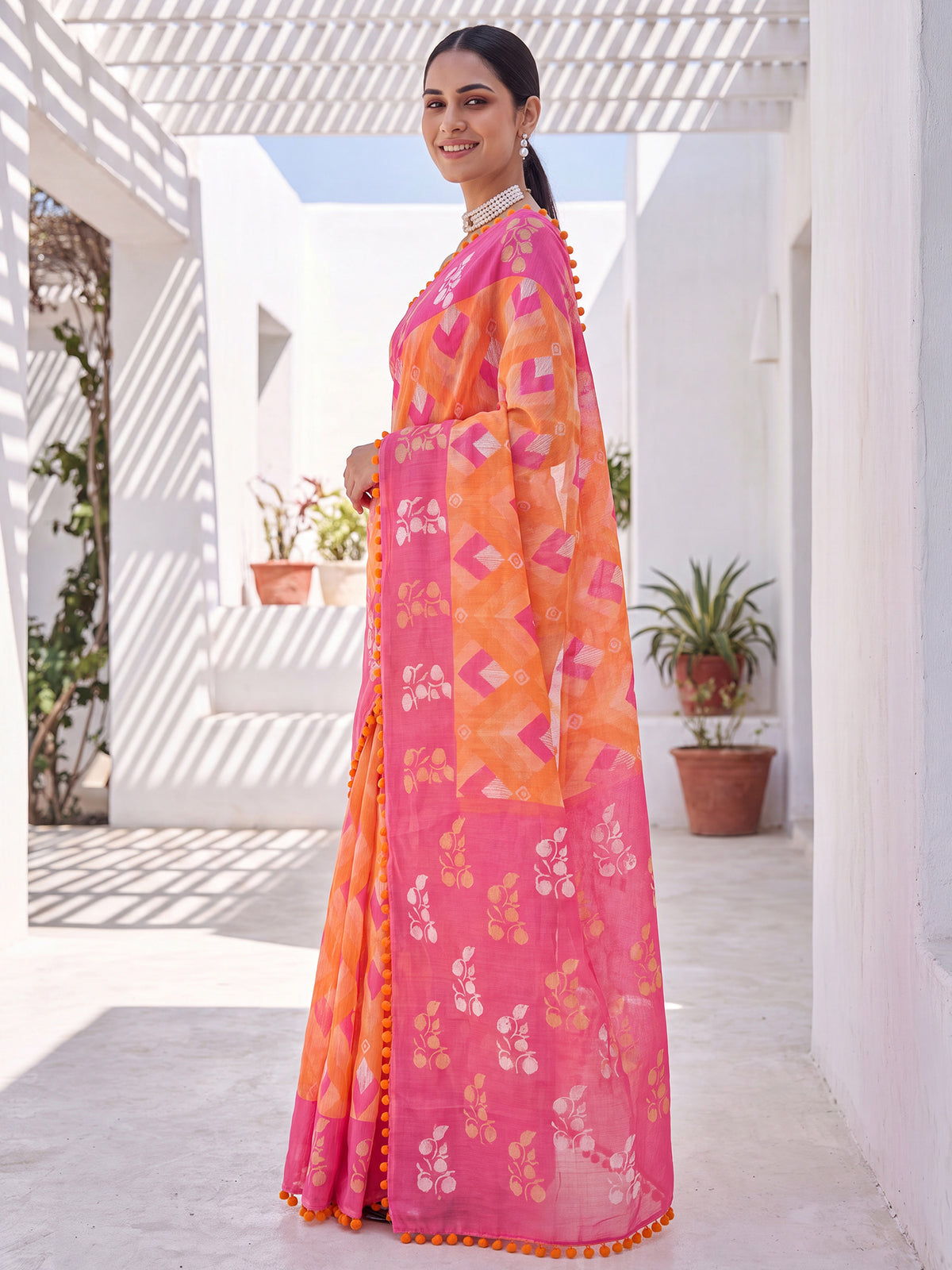 Orange Cotton saree – detail view 2