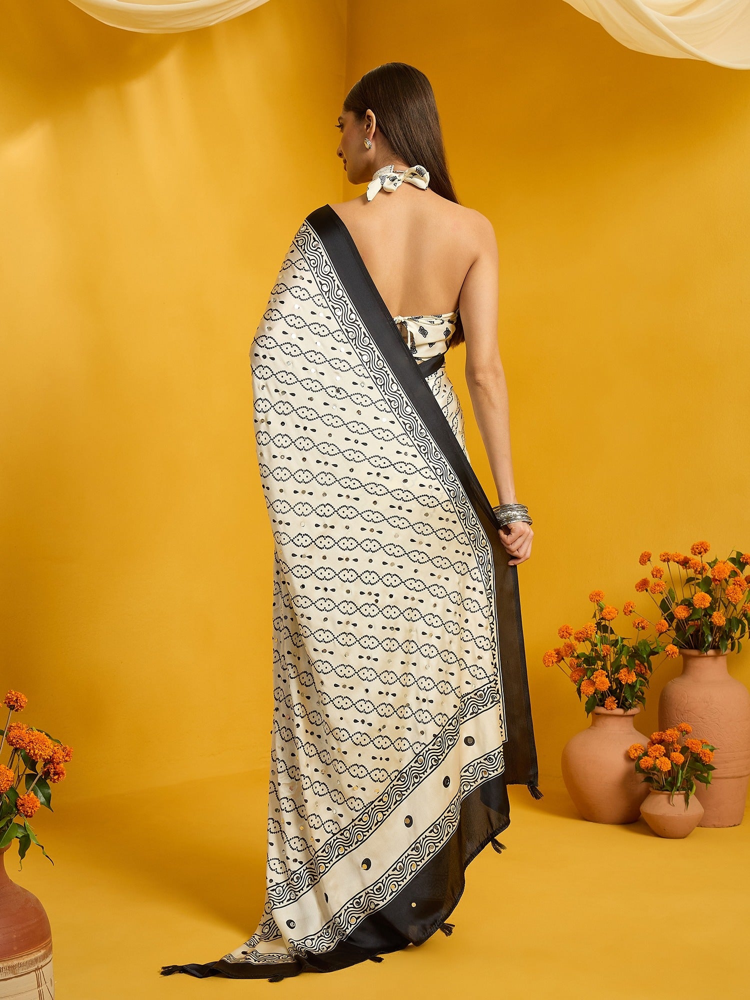 Off White Satin Silk saree – detail view 6