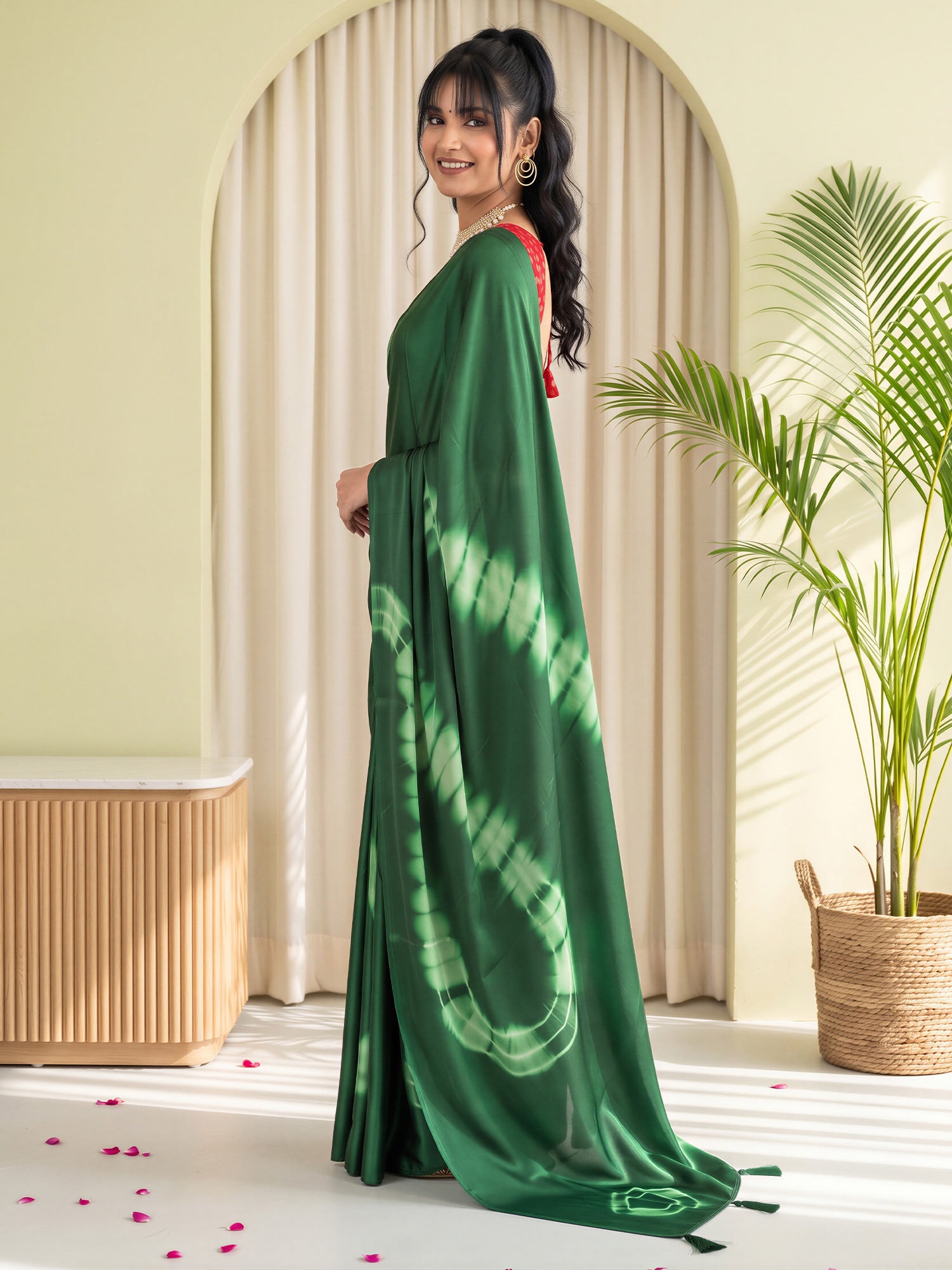 Green Satin Silk saree – detail view 3