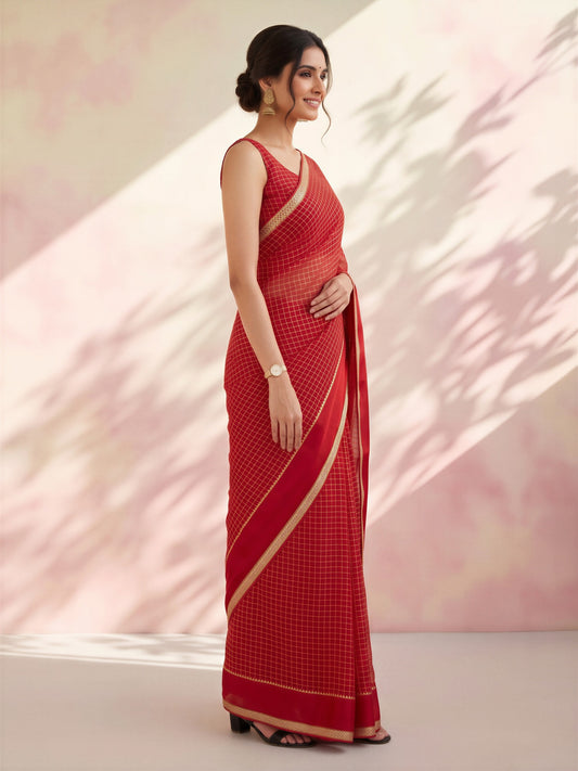 Red Viscose saree – detail view 1
