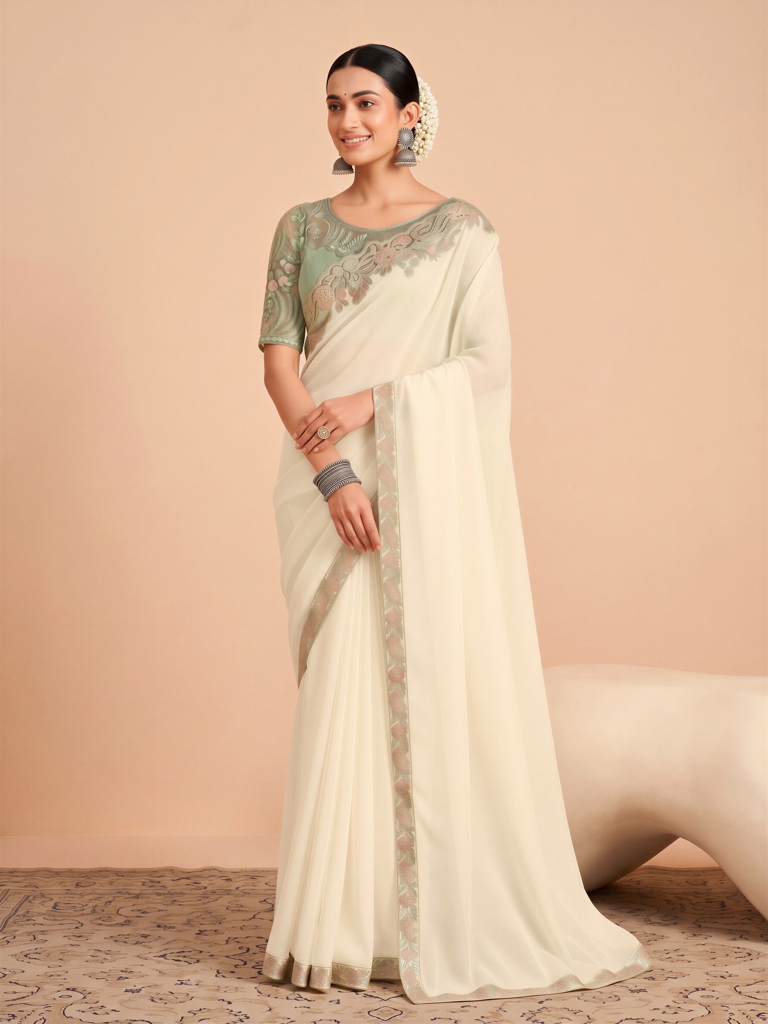 Off White Tissue saree – detail view 3