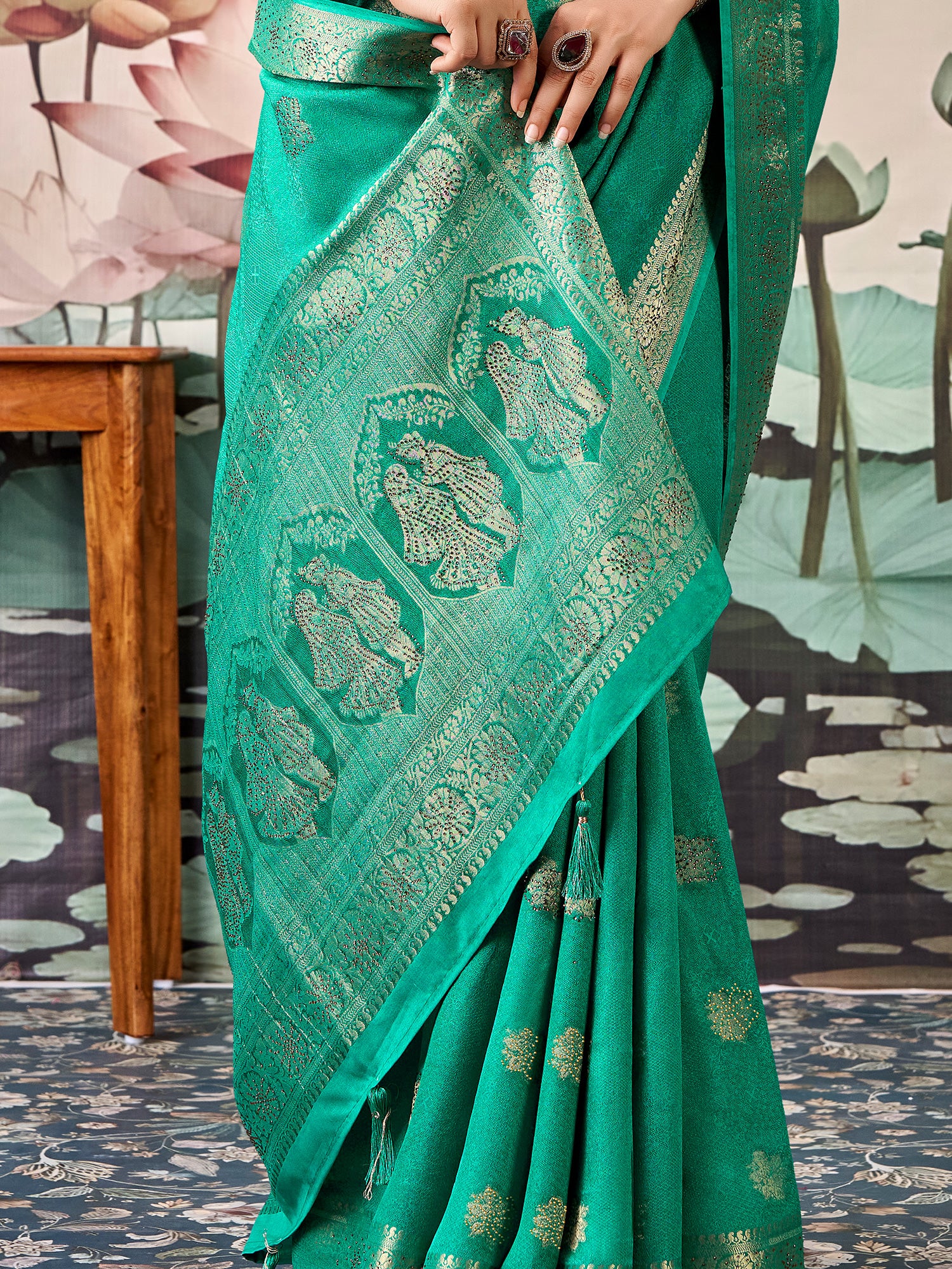 Teal Green Georgette saree – detail view 4
