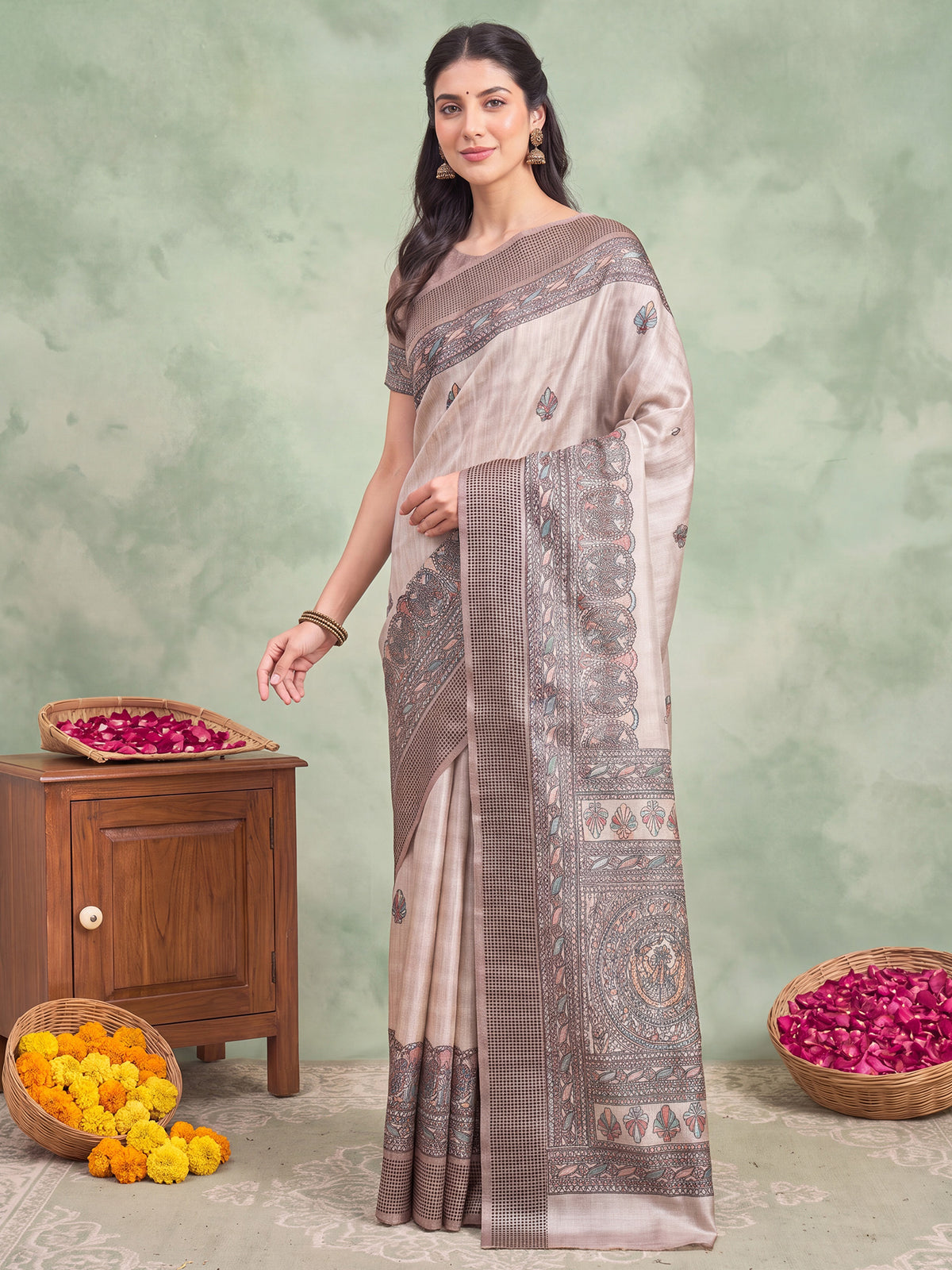 Beige Manipuri Silk saree – detail view 2