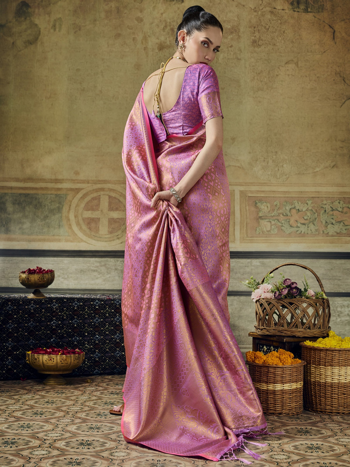 Pink Pure Silk saree – detail view 3