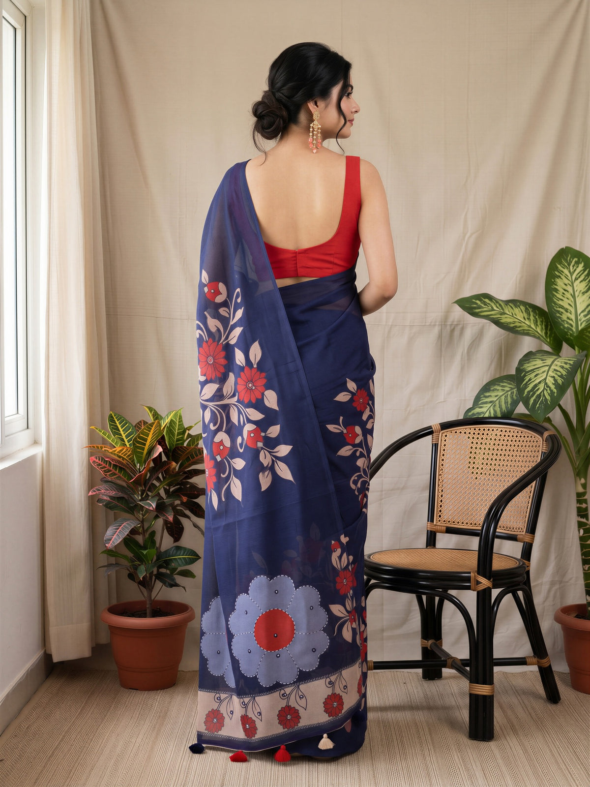 Navy Blue Linen Blend saree – detail view 2