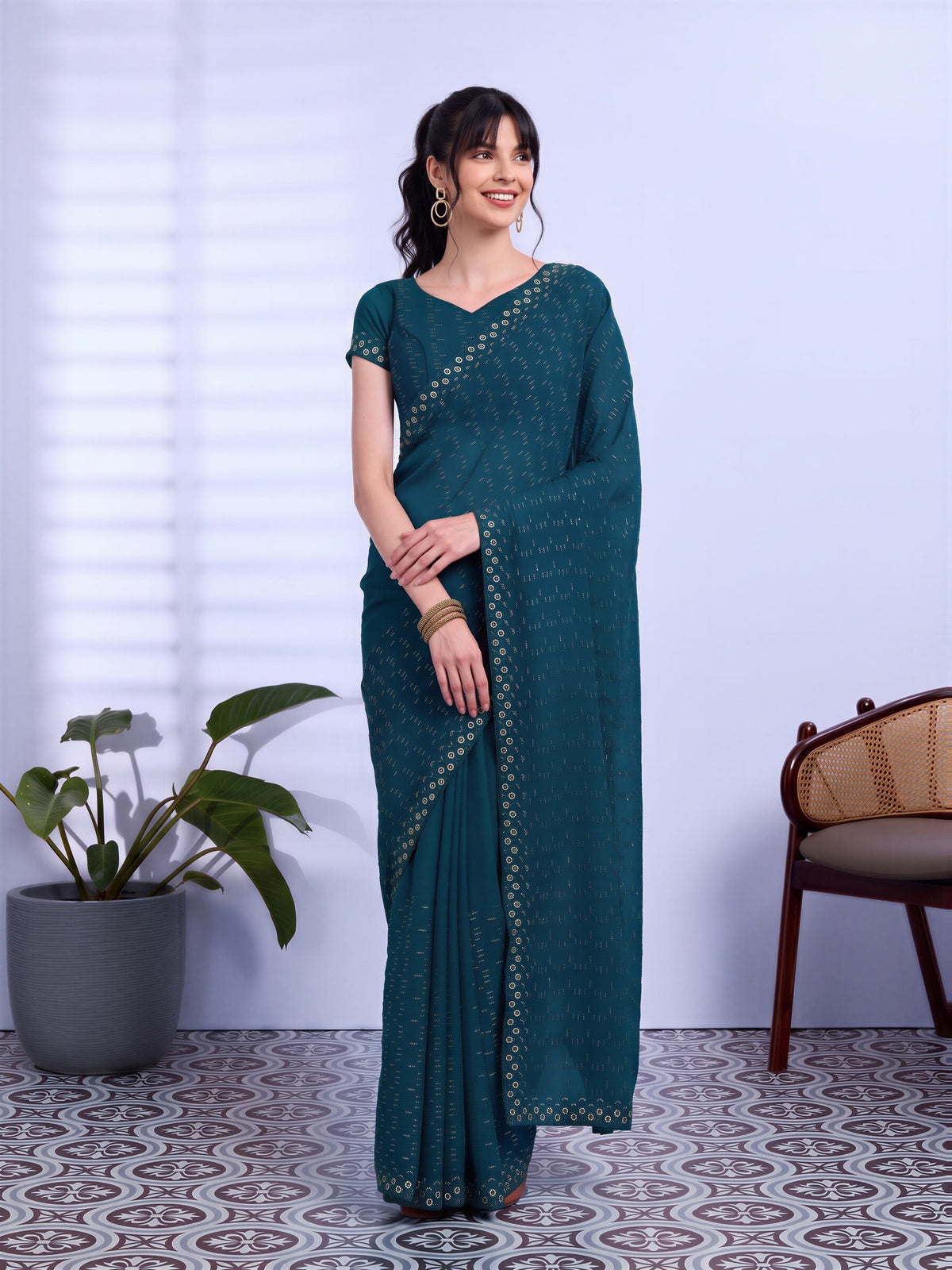 Off White Tissue saree – detail view 3